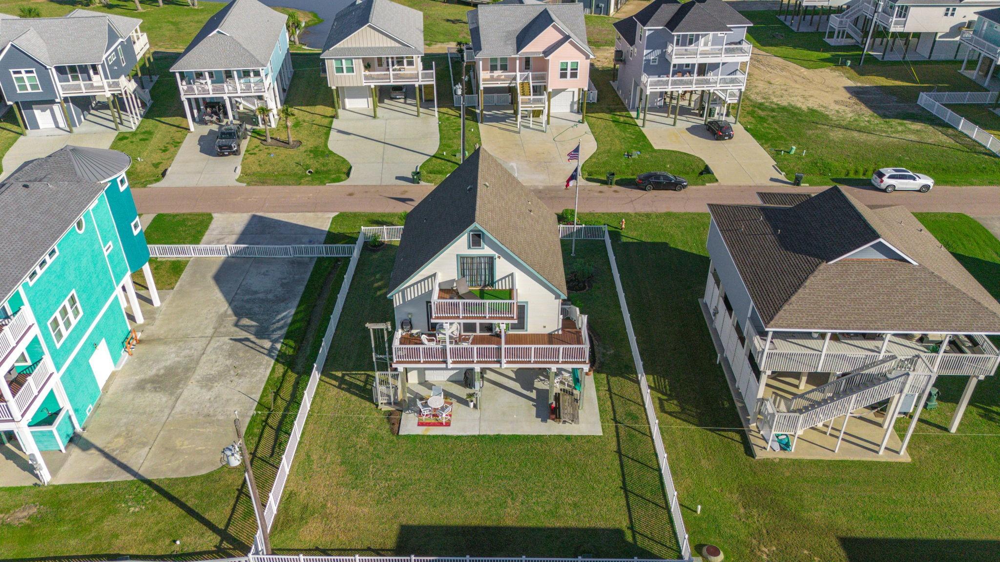 22901 Miramar Street