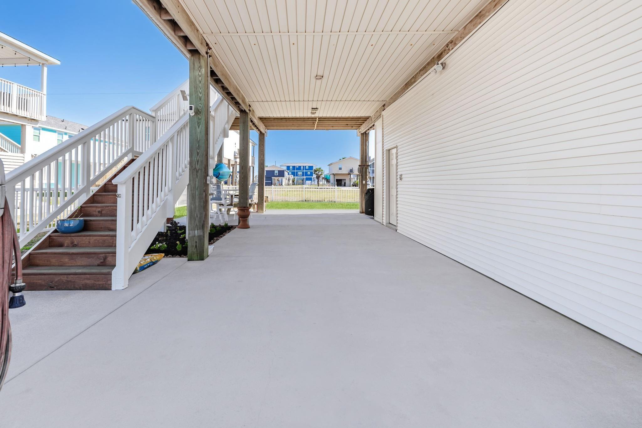 22901 Miramar Street