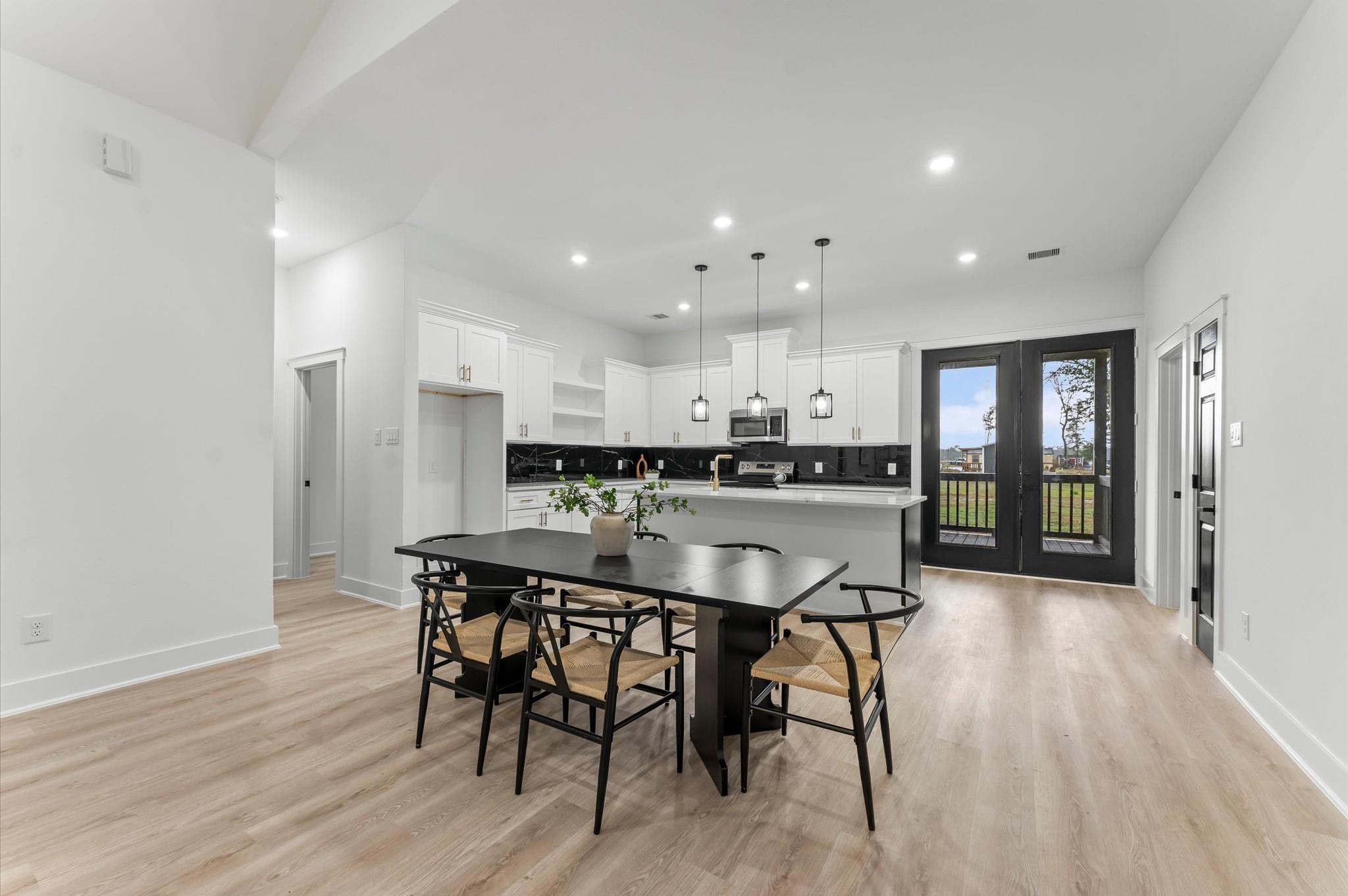 1133 Long Leaf Pine Street