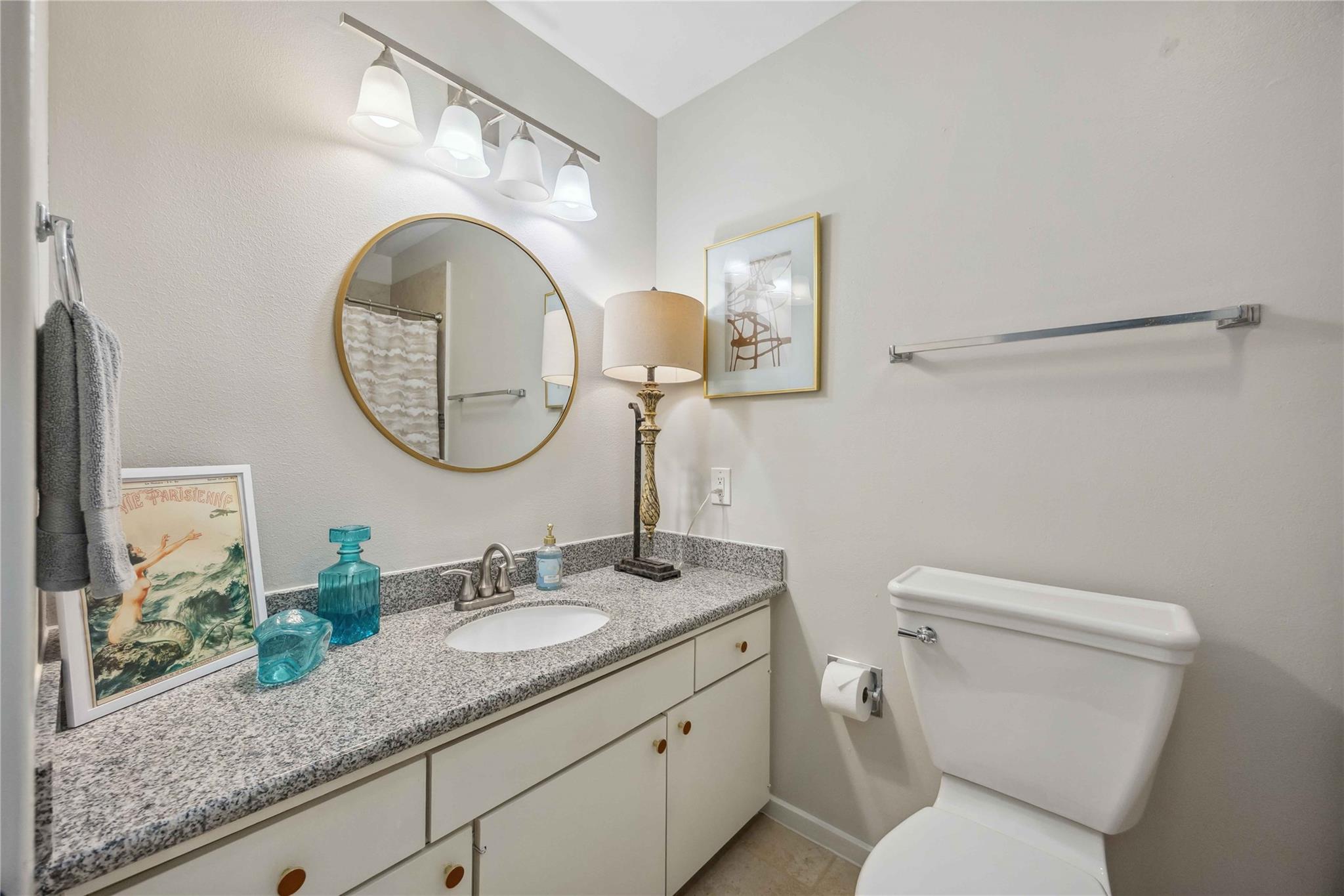 3 Litchfield Lane # 220