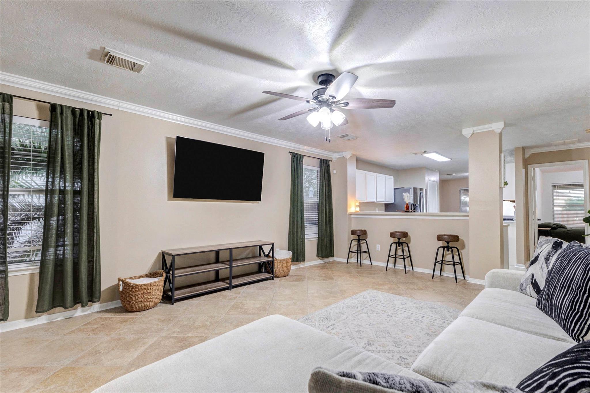 822 Autumn Point Lane