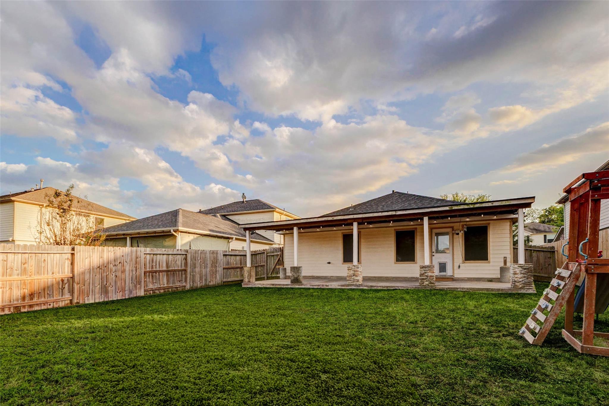 822 Autumn Point Lane