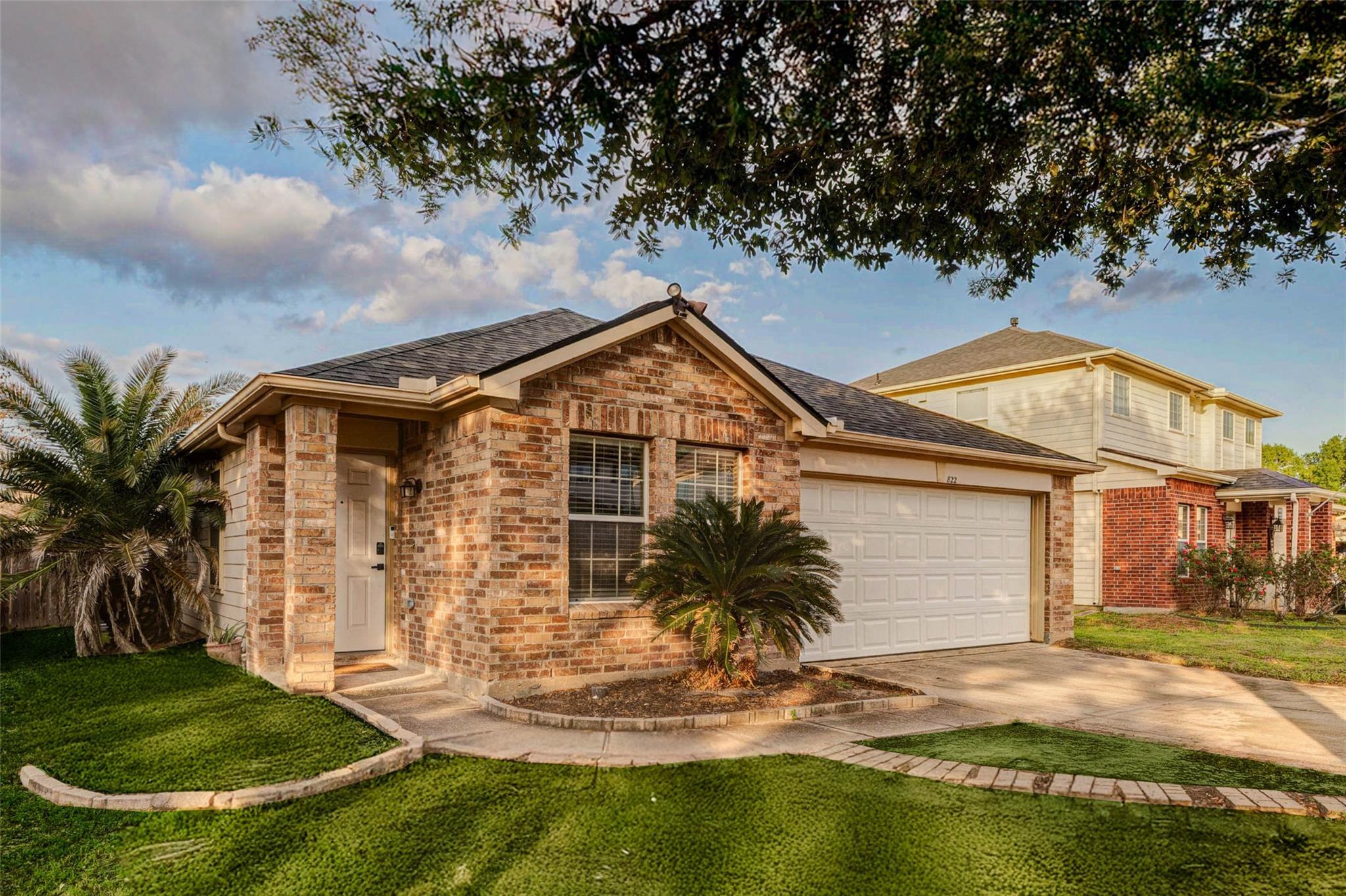 822 Autumn Point Lane