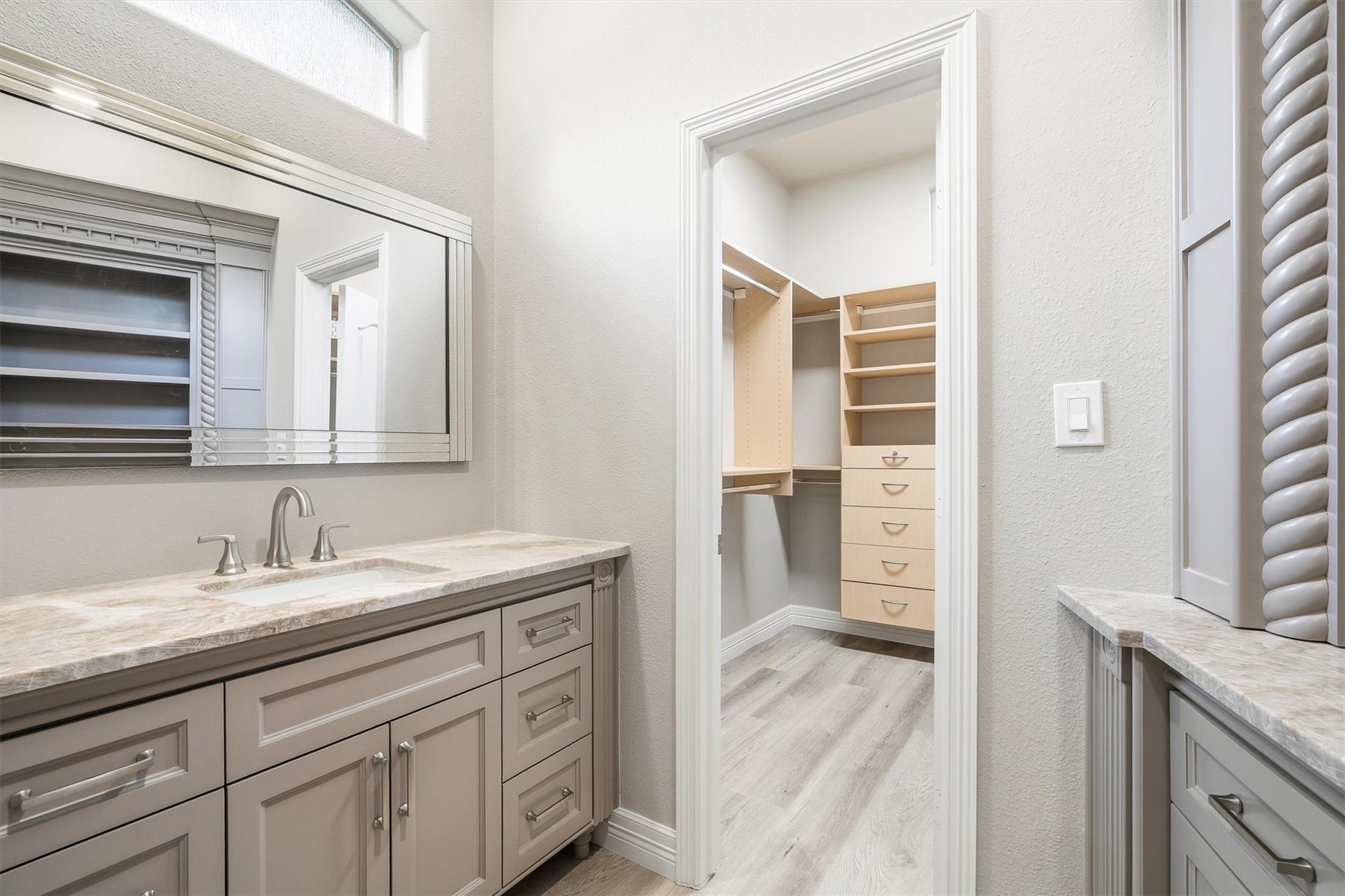 11309 Harbor Breeze Drive