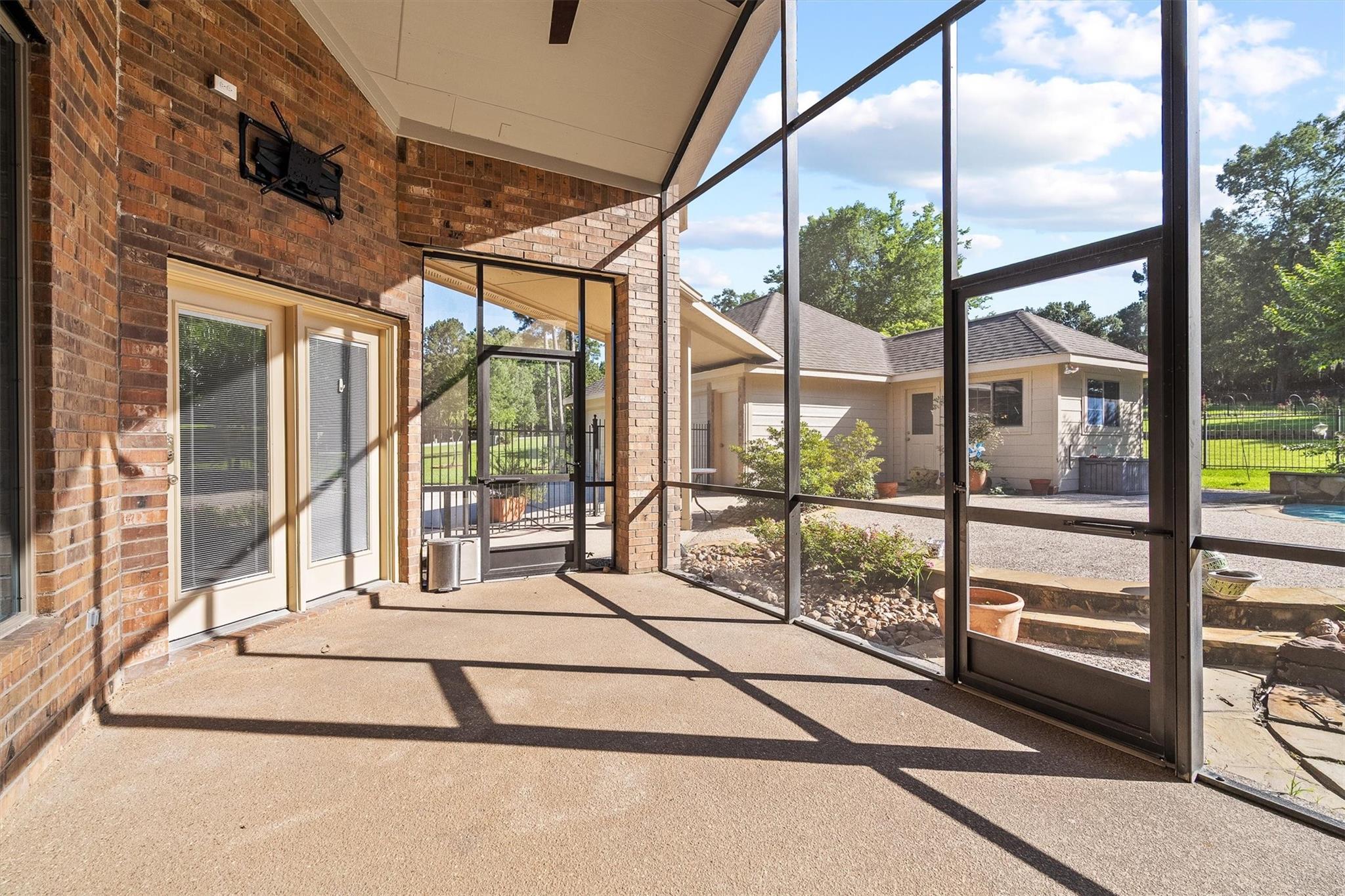 11309 Harbor Breeze Drive