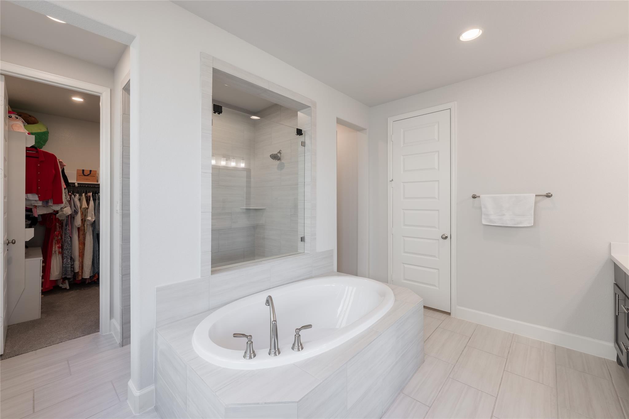 24610 Beebalm Trail