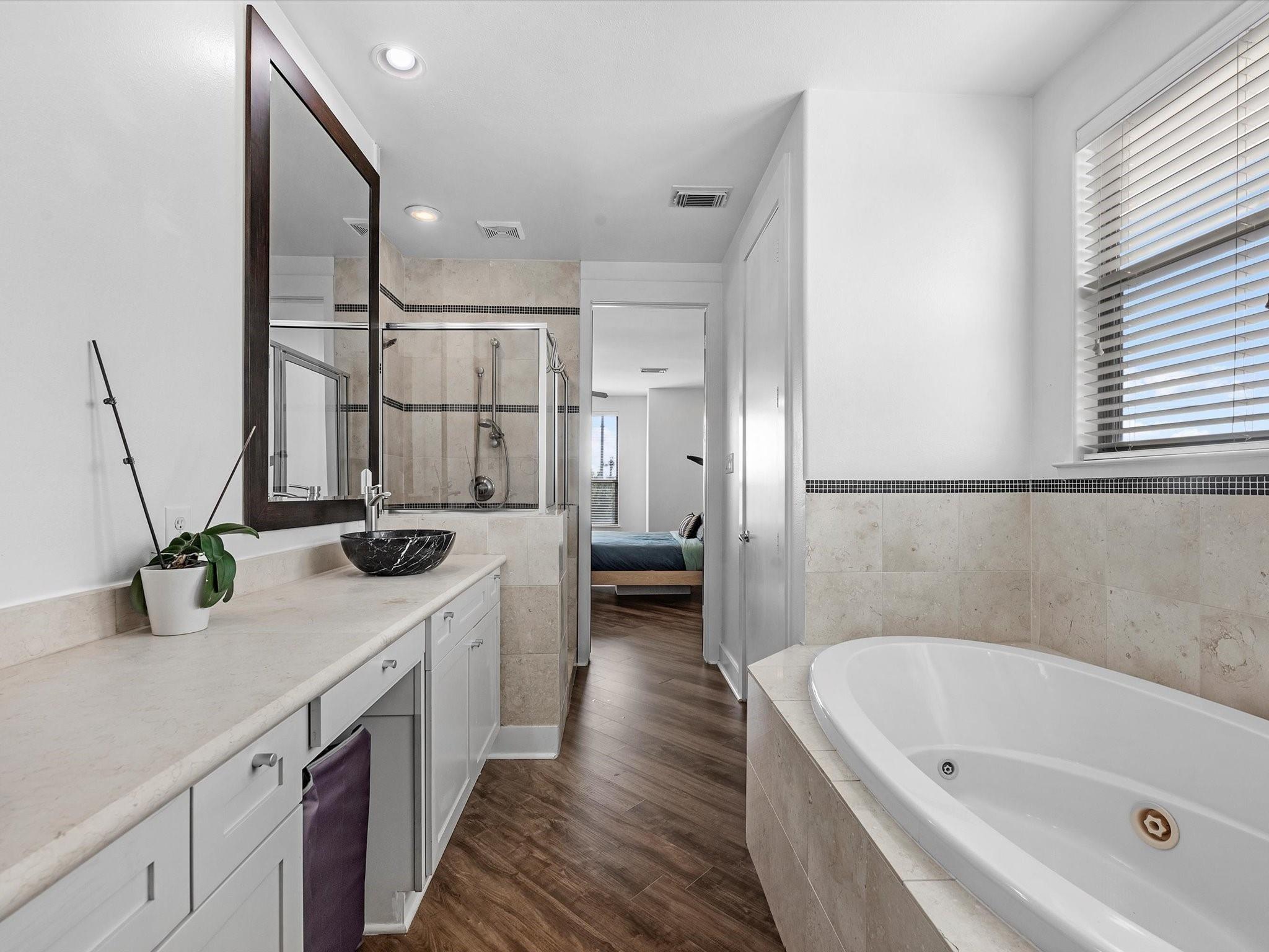 3421 Gillespie Street