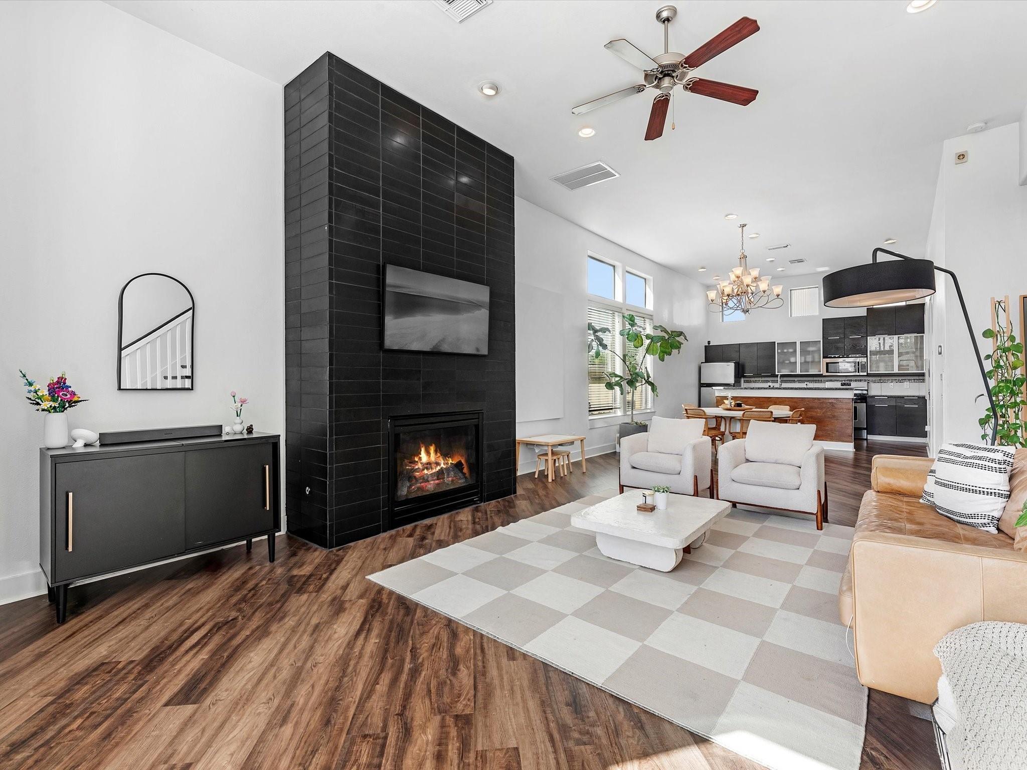 3421 Gillespie Street