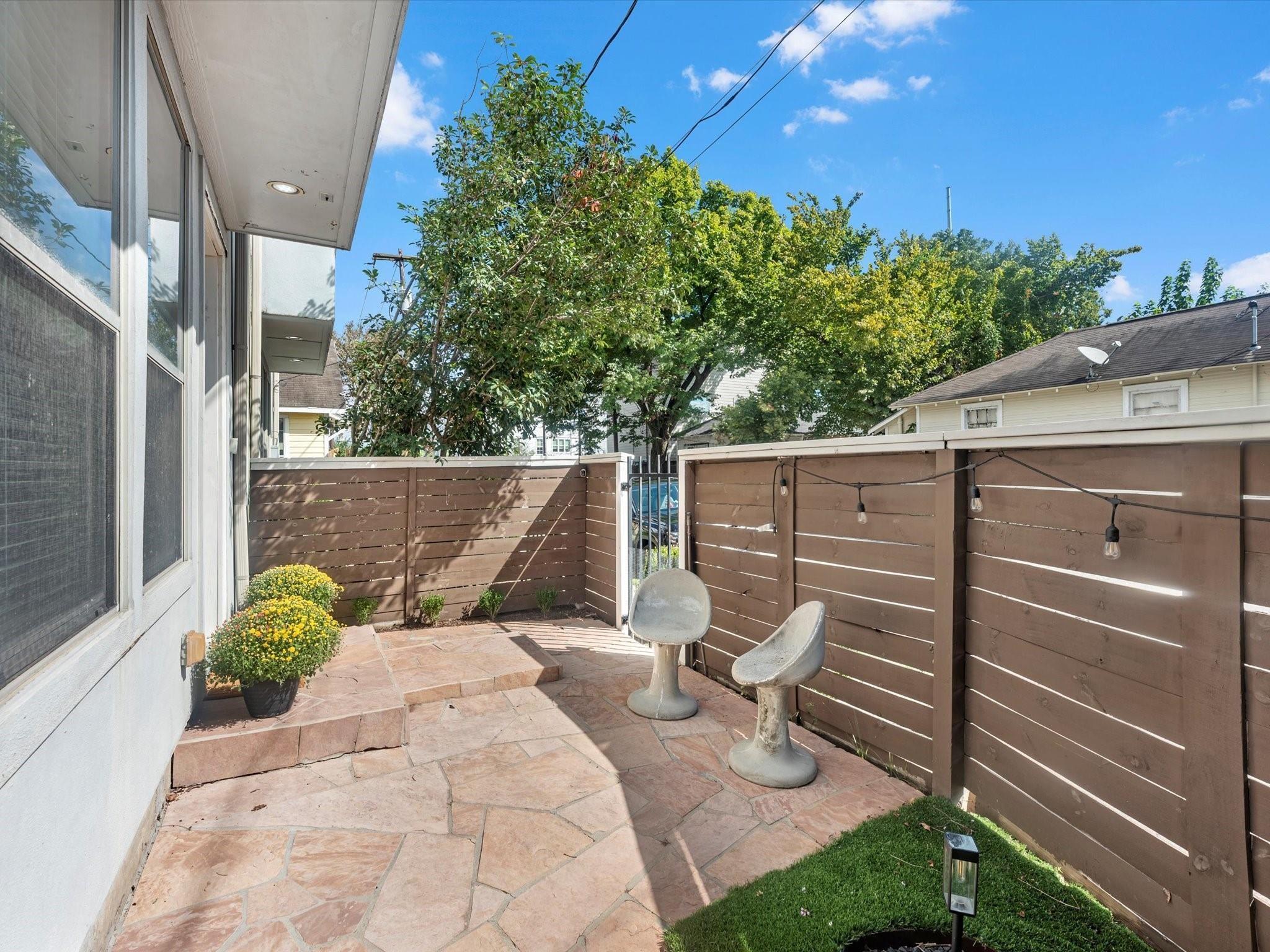 3421 Gillespie Street