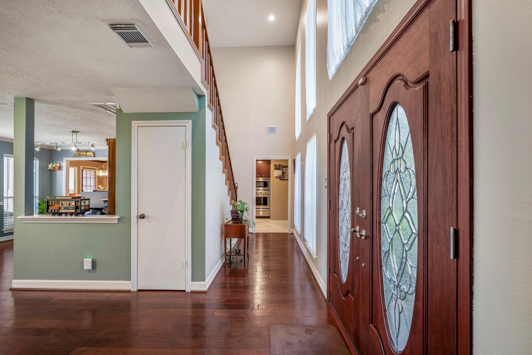 12227 Moorcreek Drive