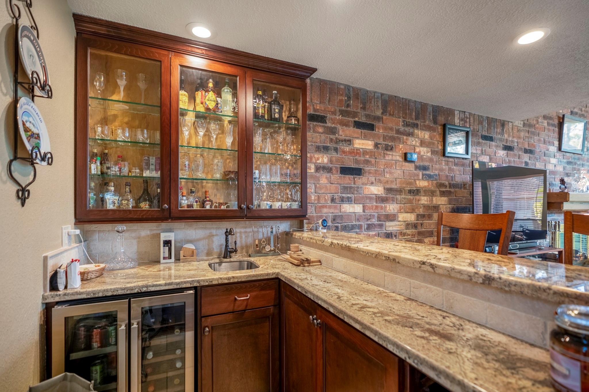 12227 Moorcreek Drive