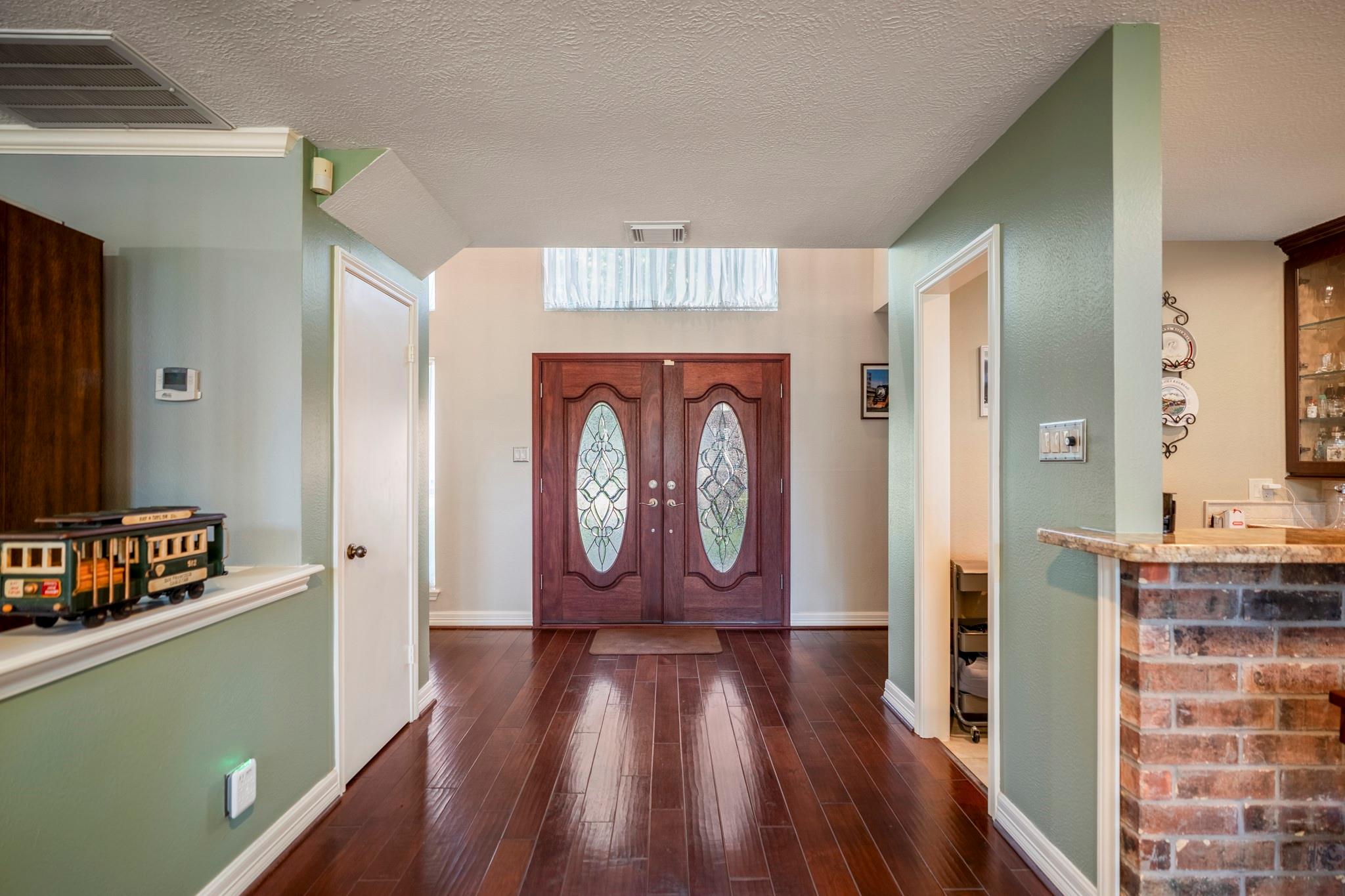 12227 Moorcreek Drive
