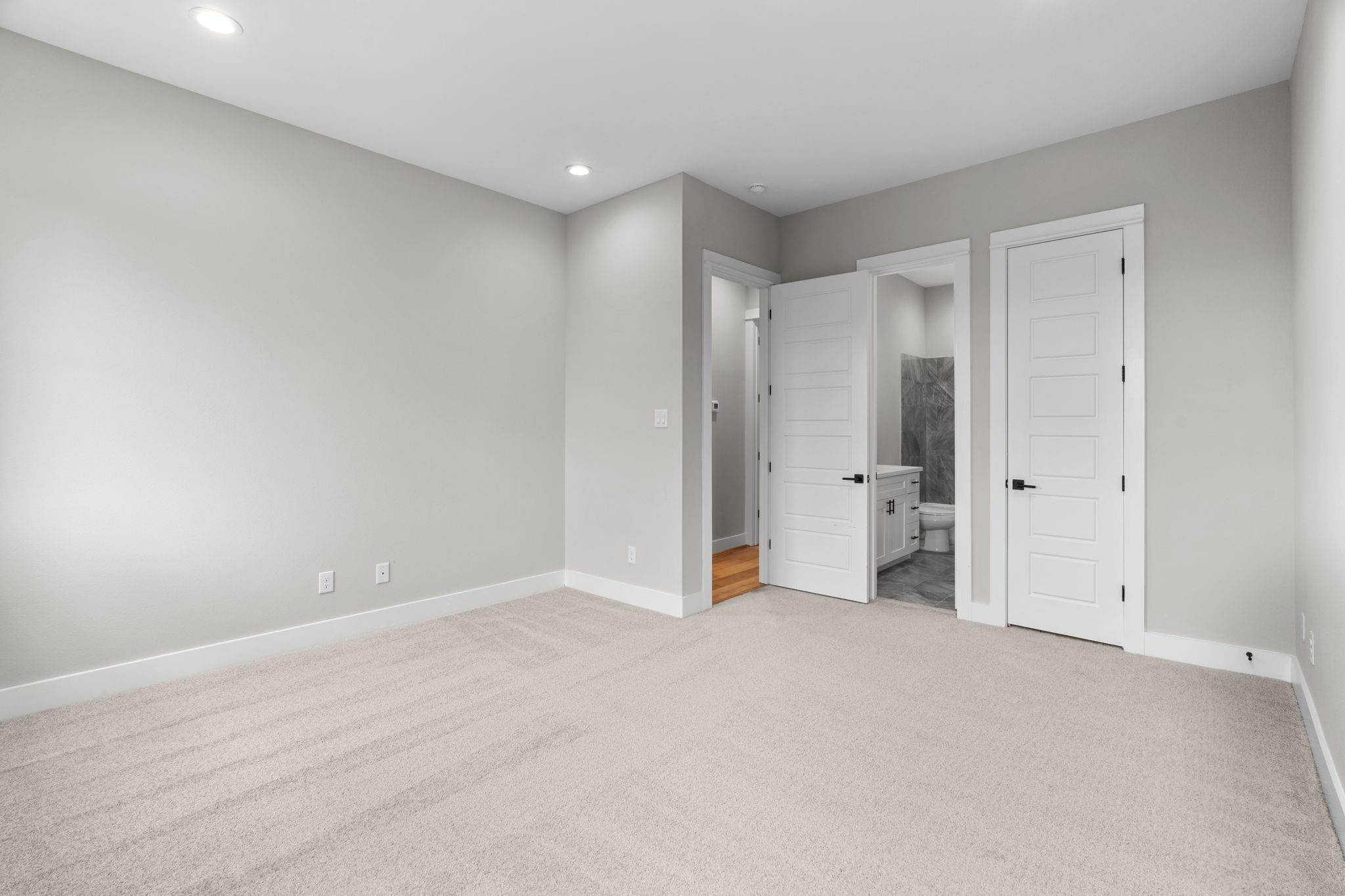 5830 Highland Sun Lane