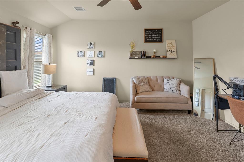 23131 Royal Tiger Road