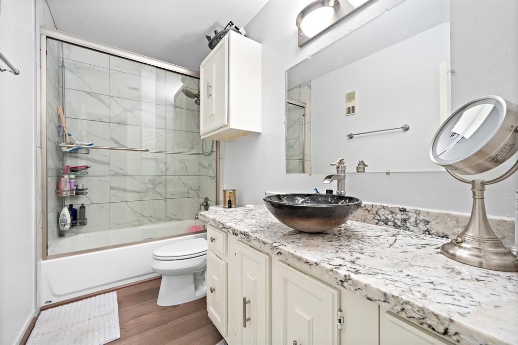 10333 Longmont Drive Unit: 35/3