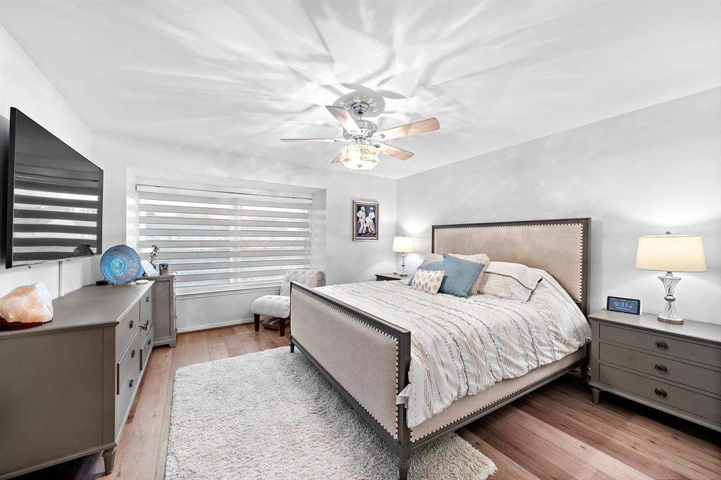 10333 Longmont Drive Unit: 35/3
