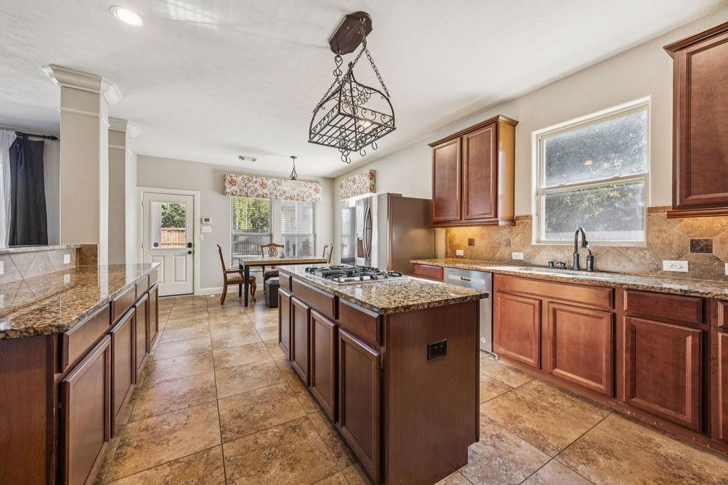 31306 Summit Grove Lane