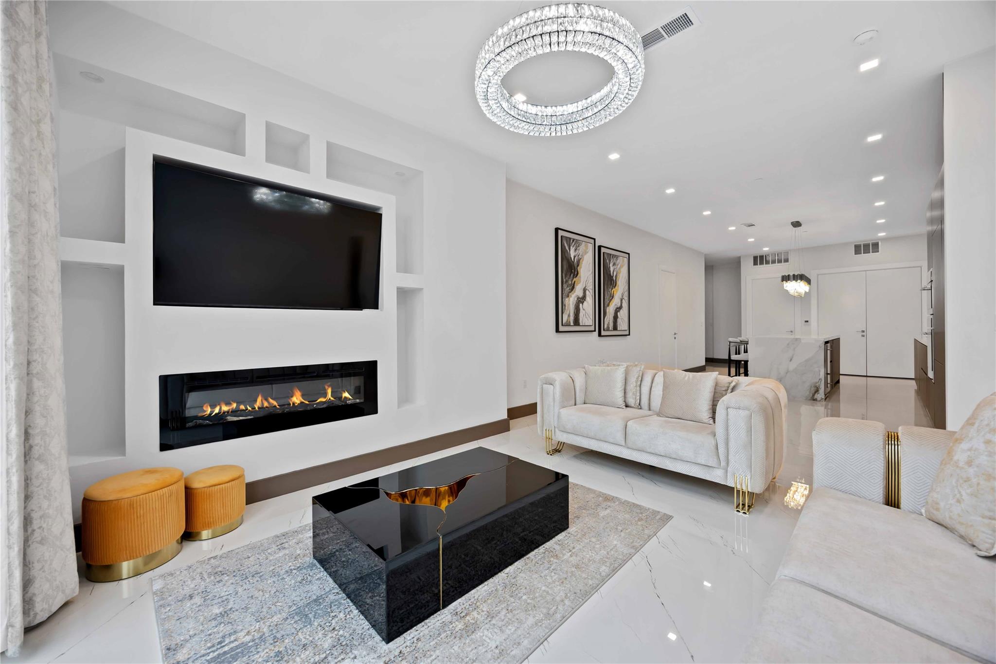 1711 Allen Pkwy # 1907