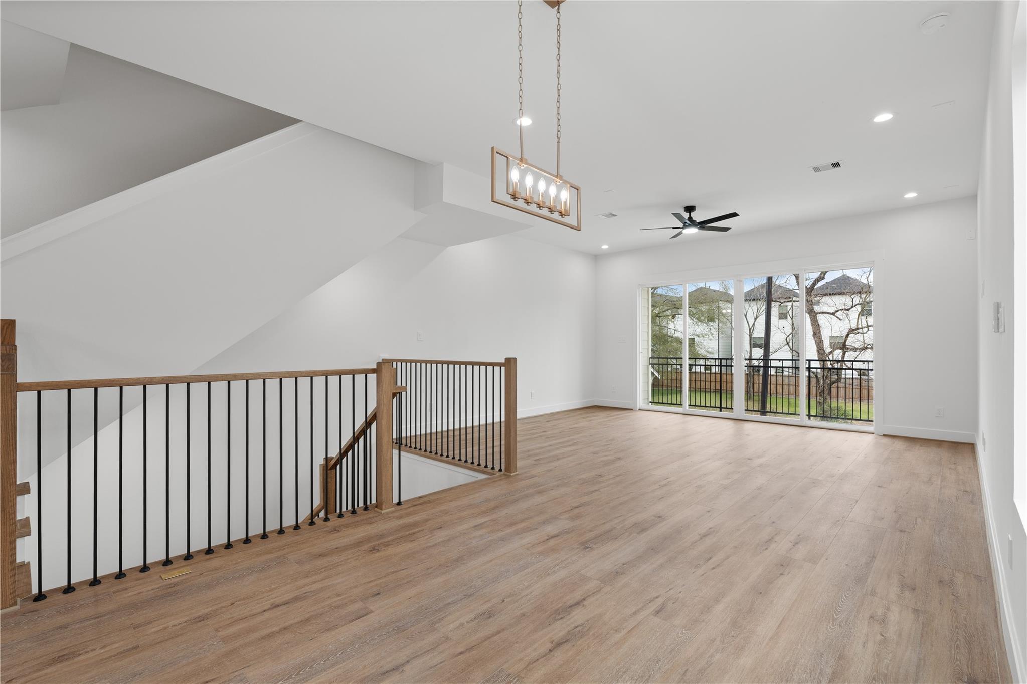 826 Curtin Street # D