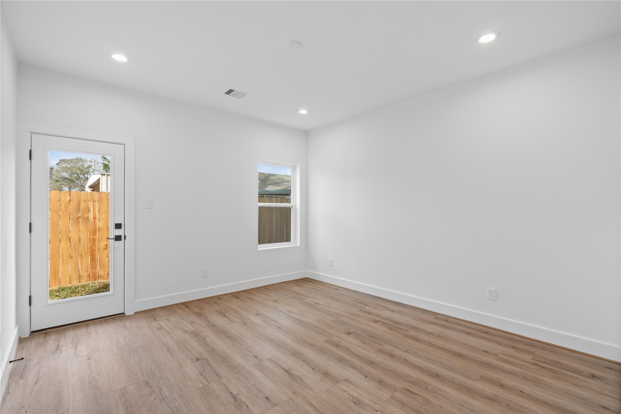 826 Curtin Street # D