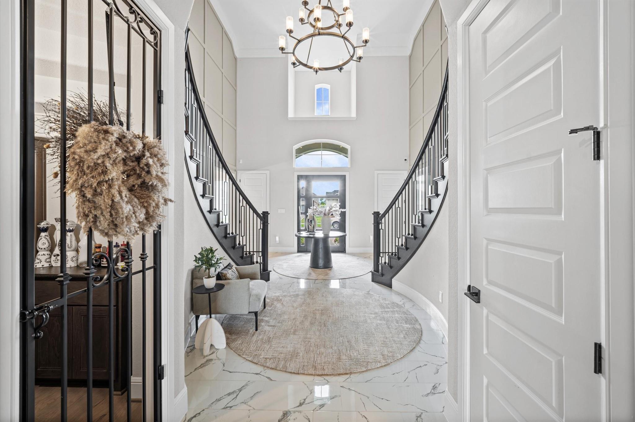 4923 Grapevine Lane