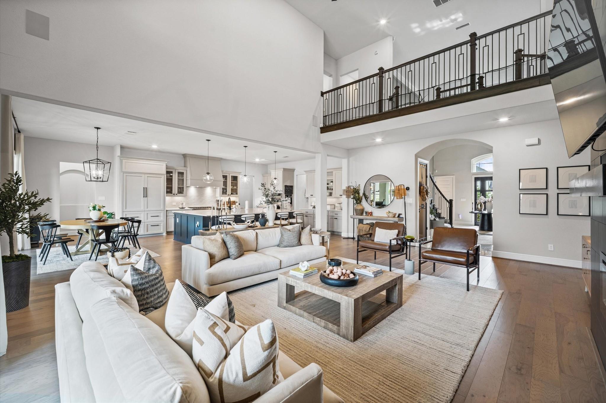 4923 Grapevine Lane
