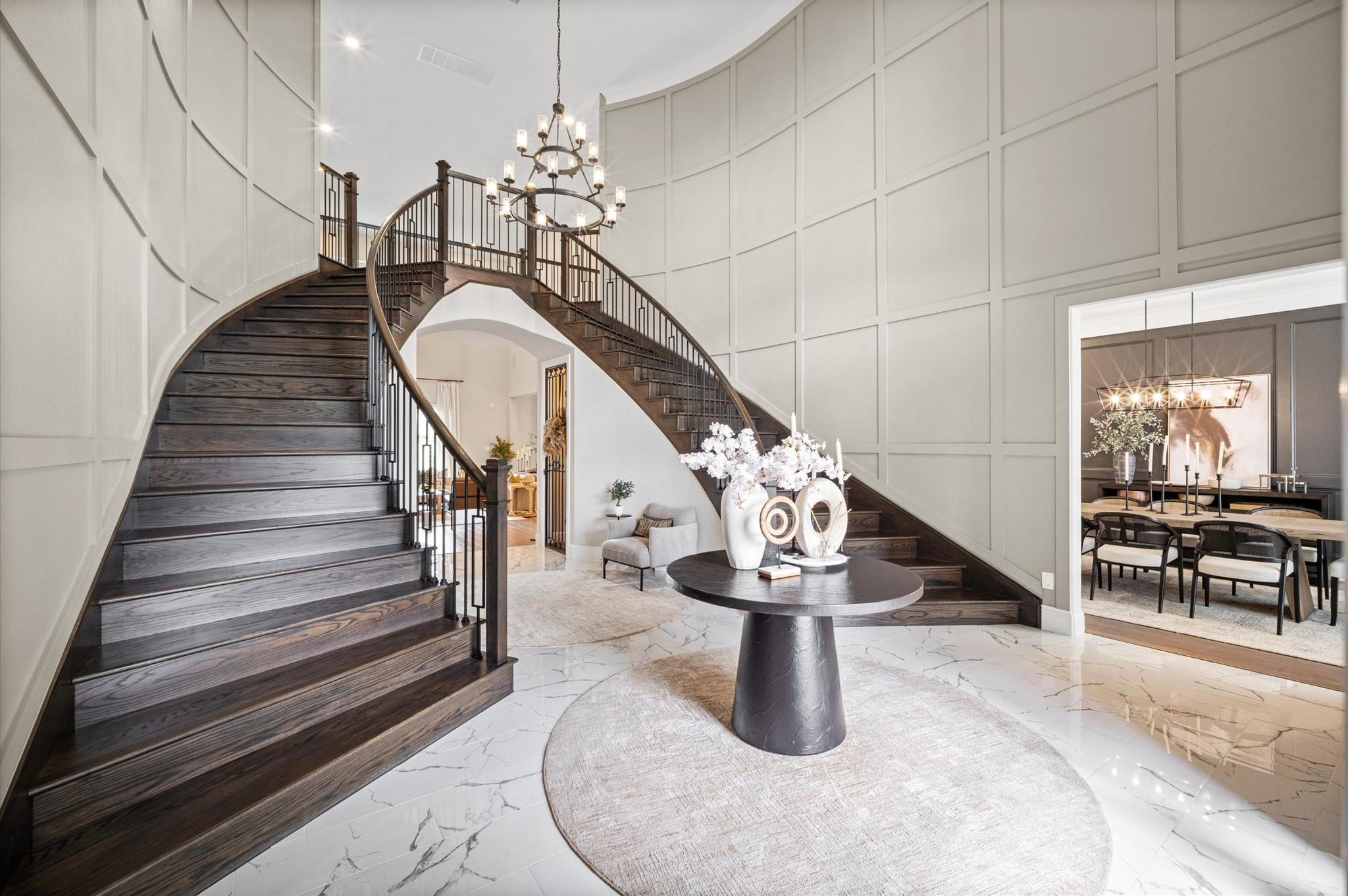 4923 Grapevine Lane