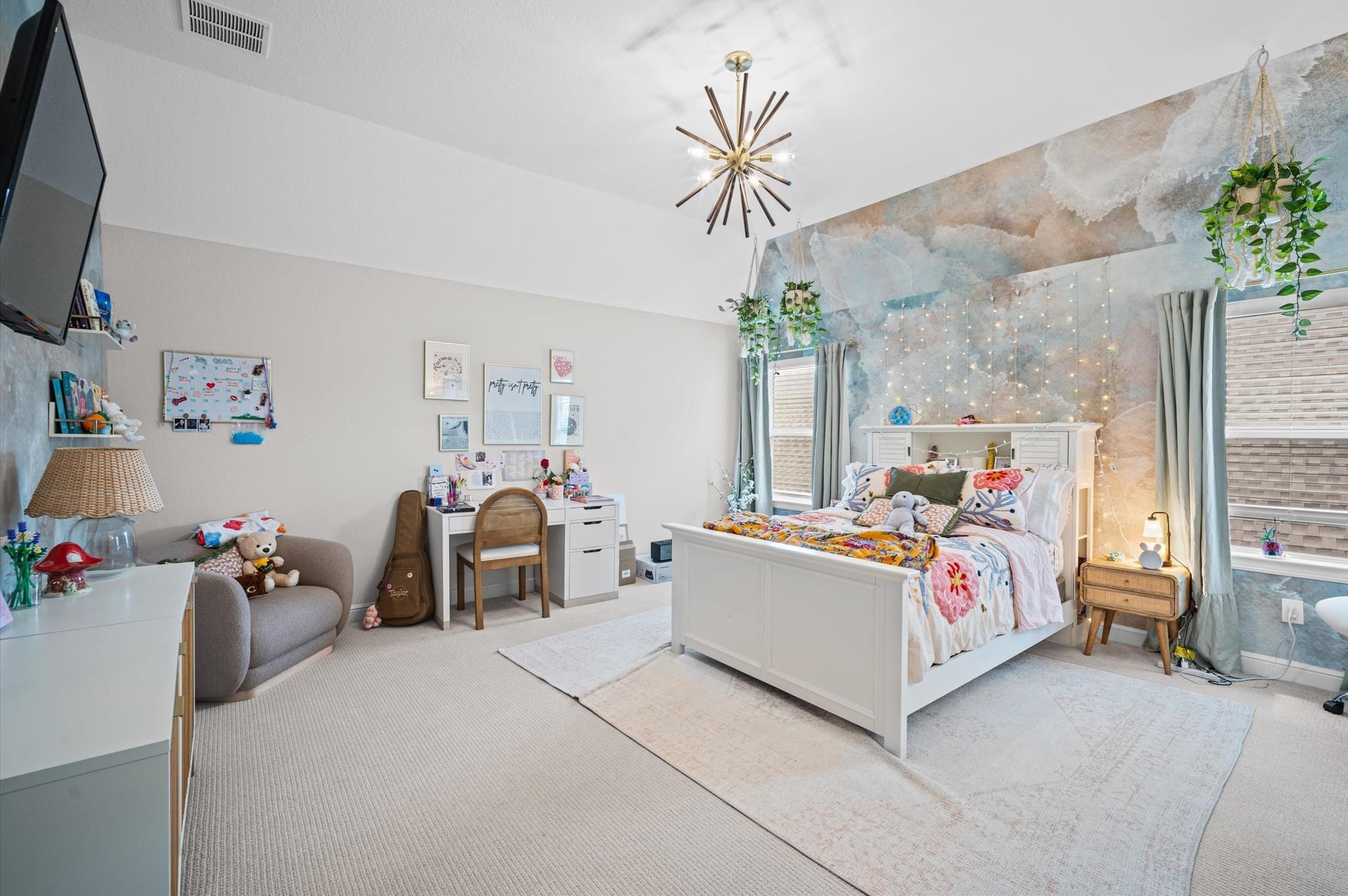 4923 Grapevine Lane