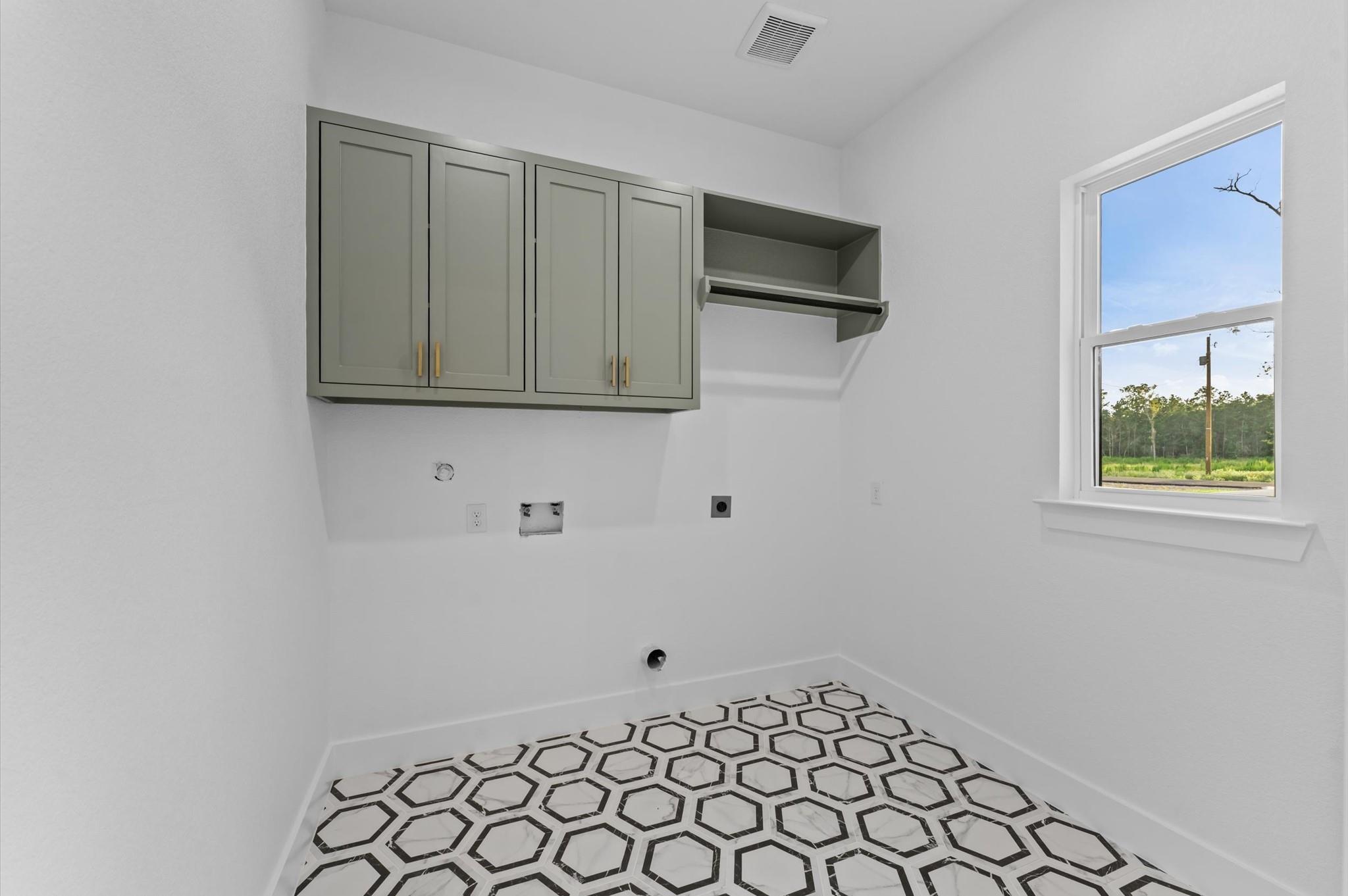 15037 Tybee Ln