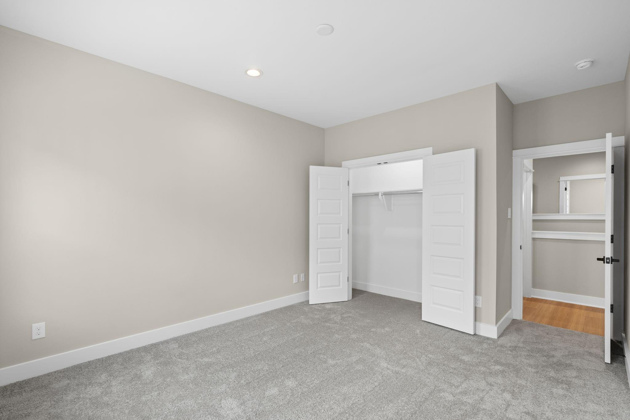 5817 Highland Sun Lane