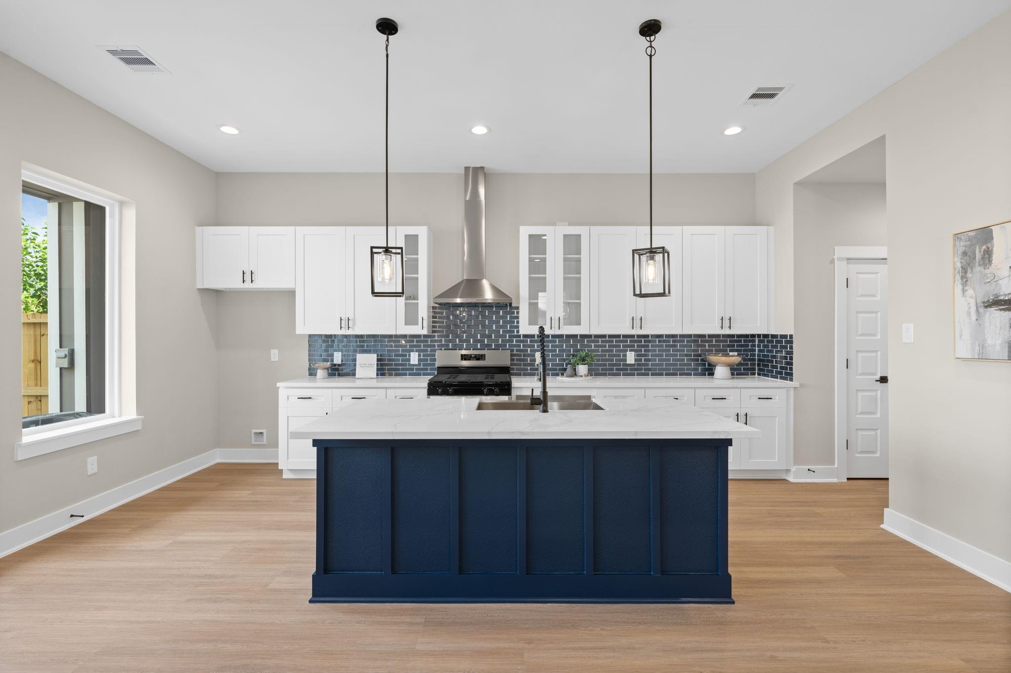5817 Highland Sun Lane