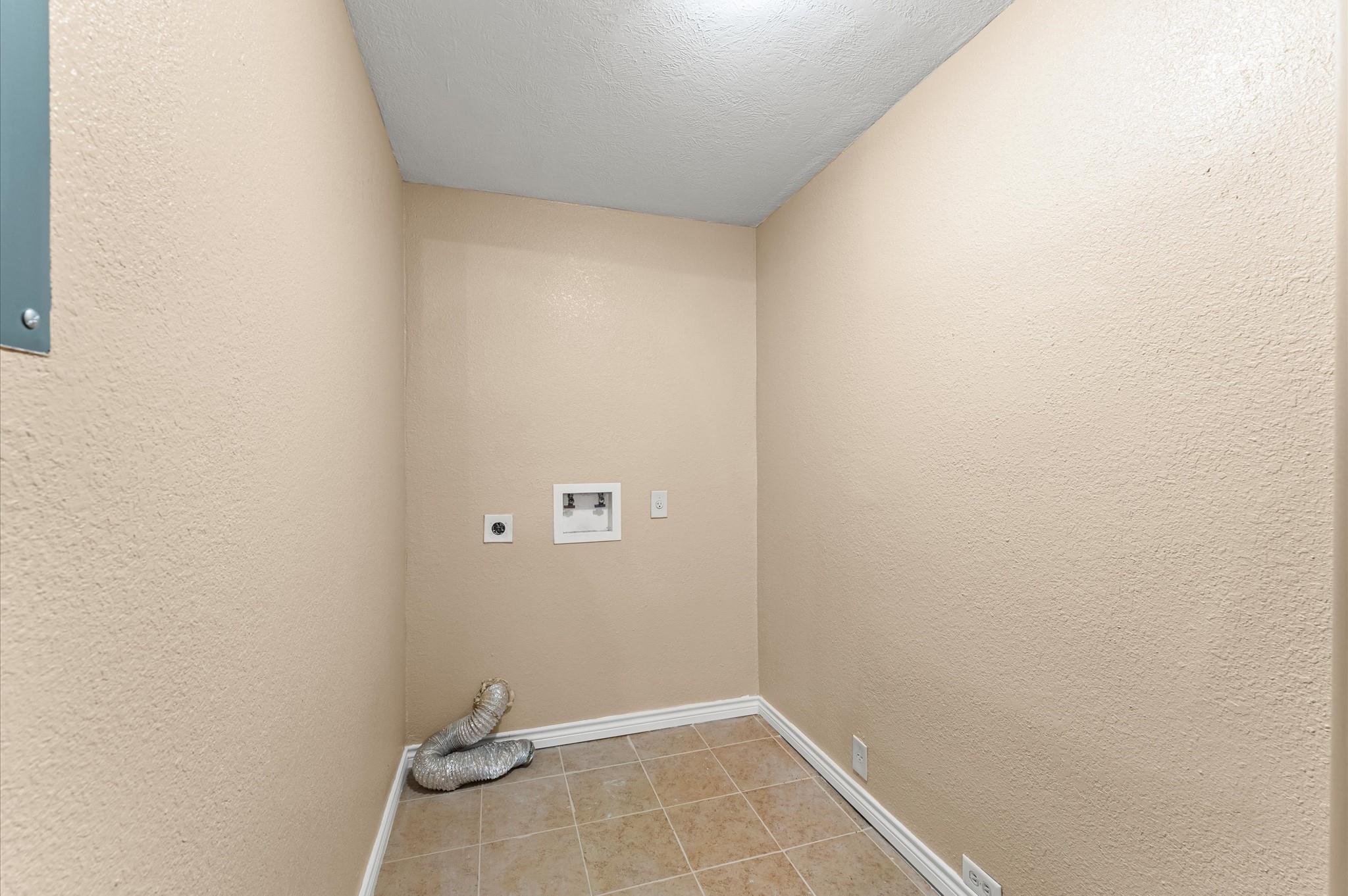 3216 Avenue I # A