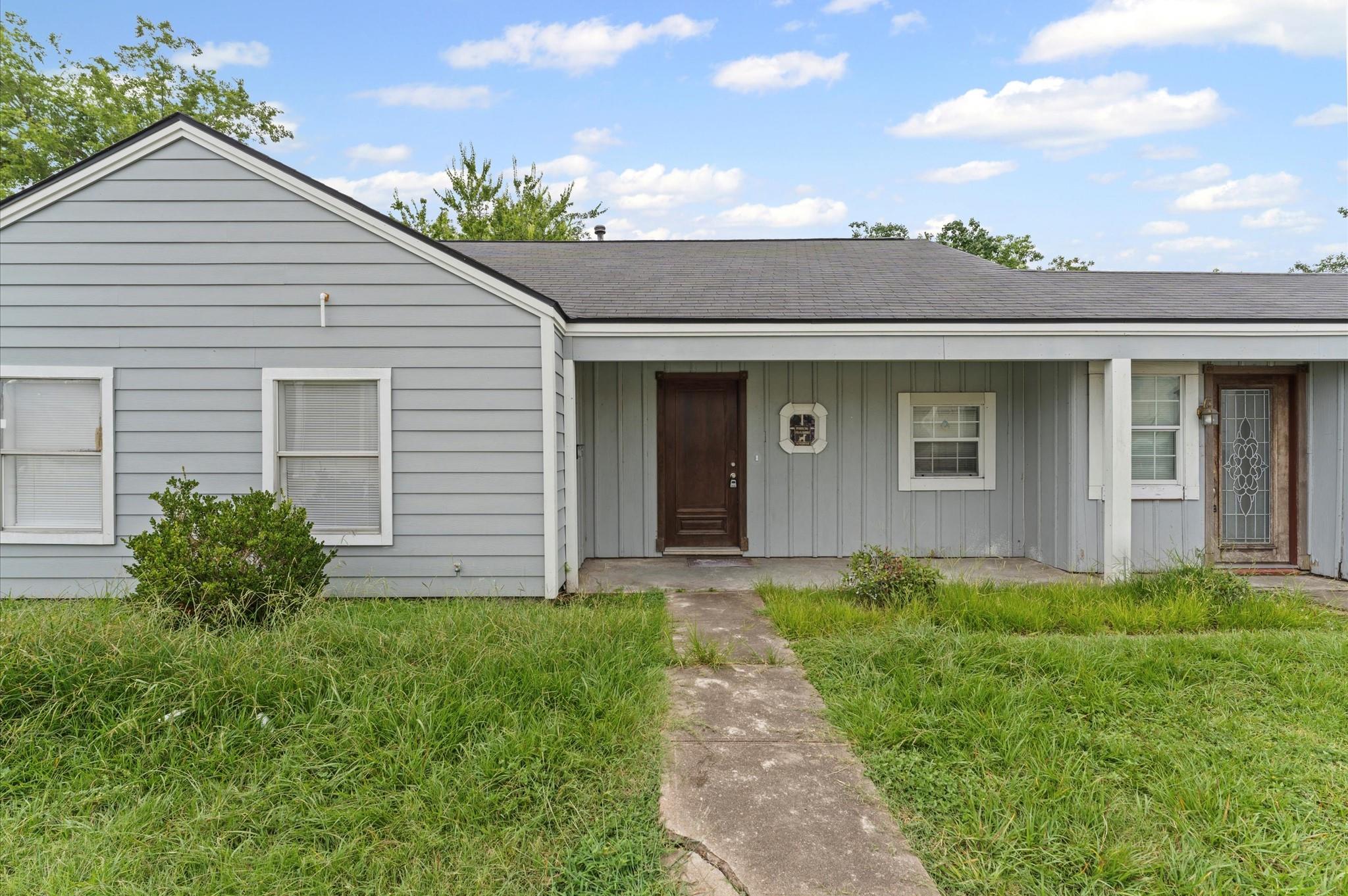 3216 Avenue I # A