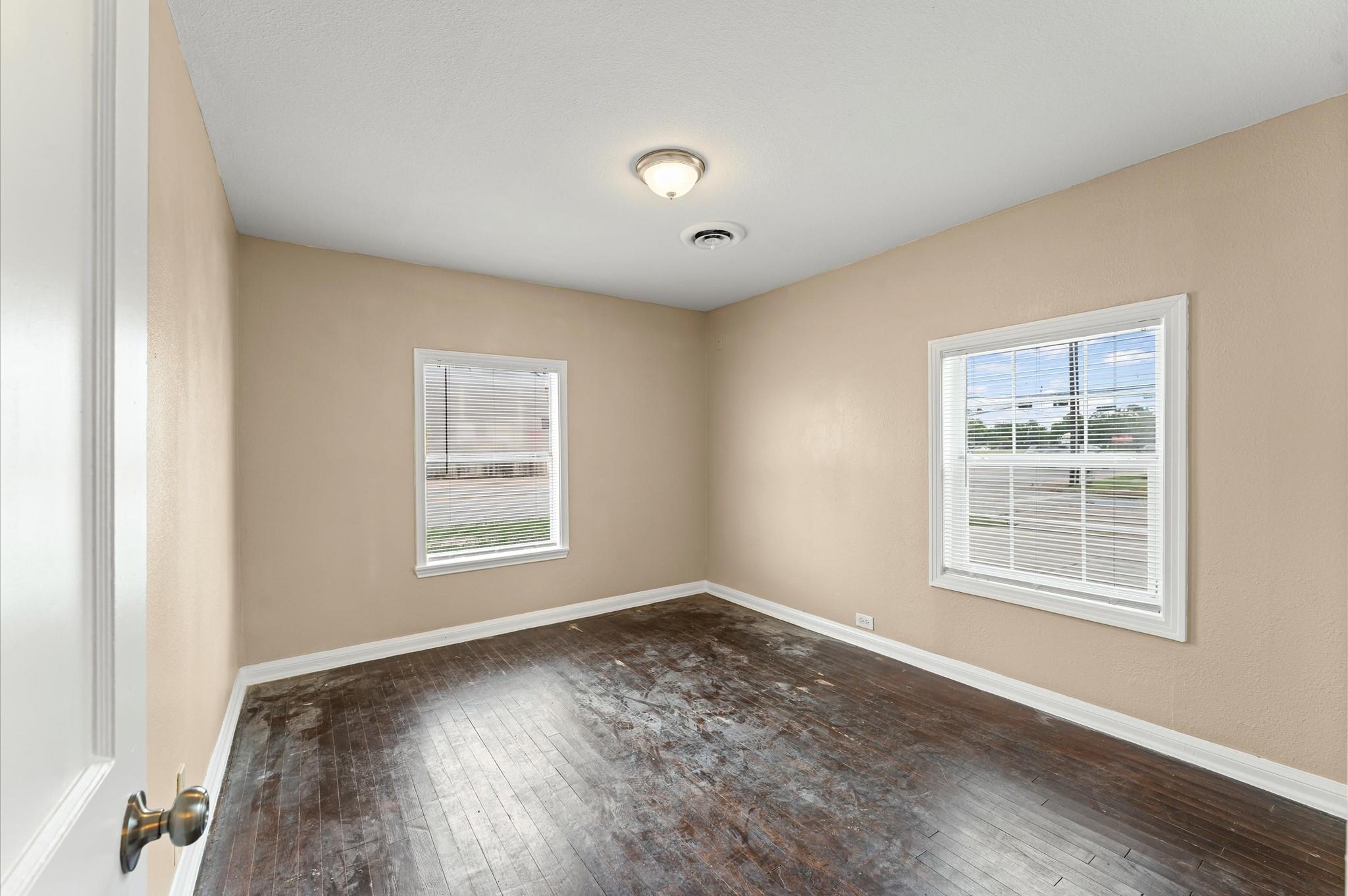 3216 Avenue I # A