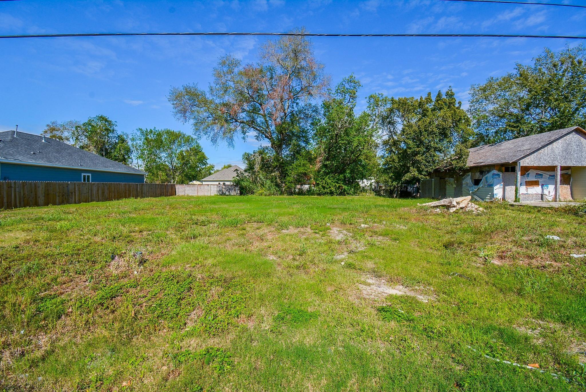 4607 Larkspur Street