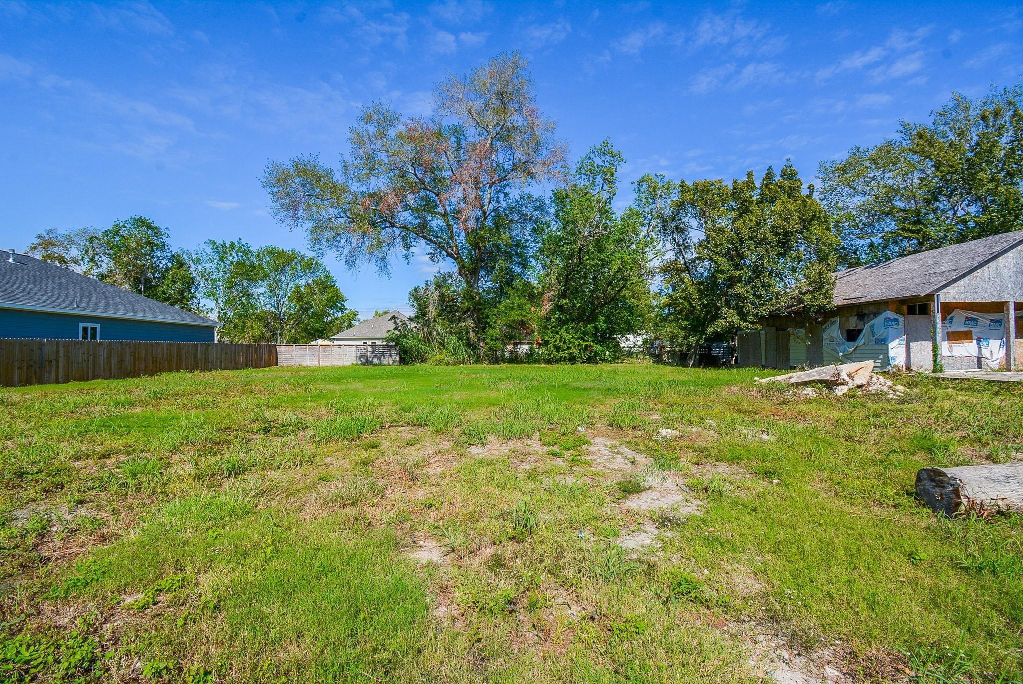 4607 Larkspur Street