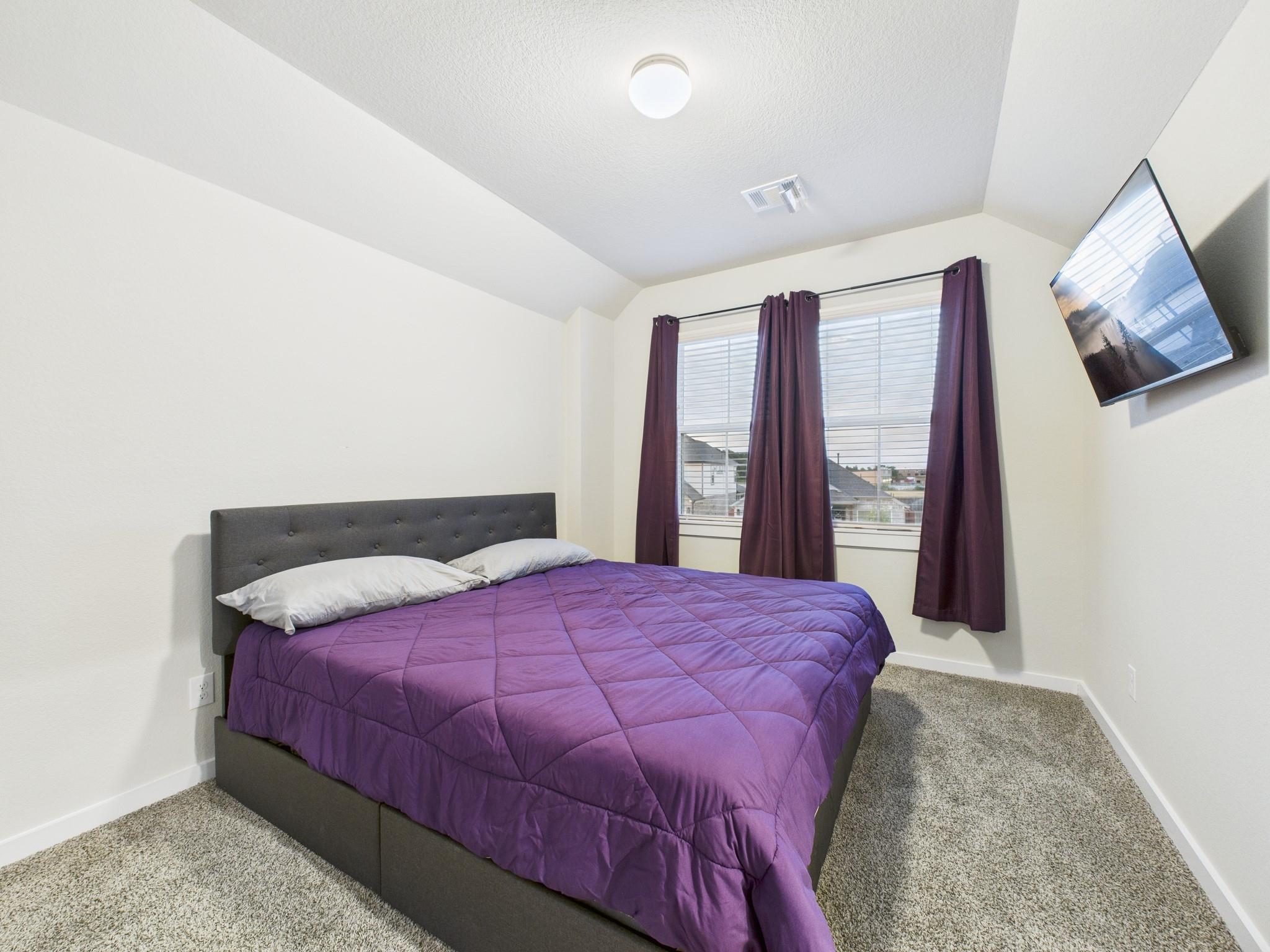 11823 Maple Oak Drive