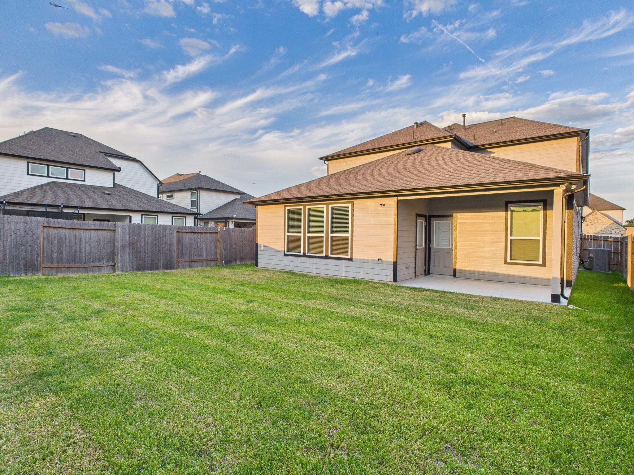 11823 Maple Oak Drive