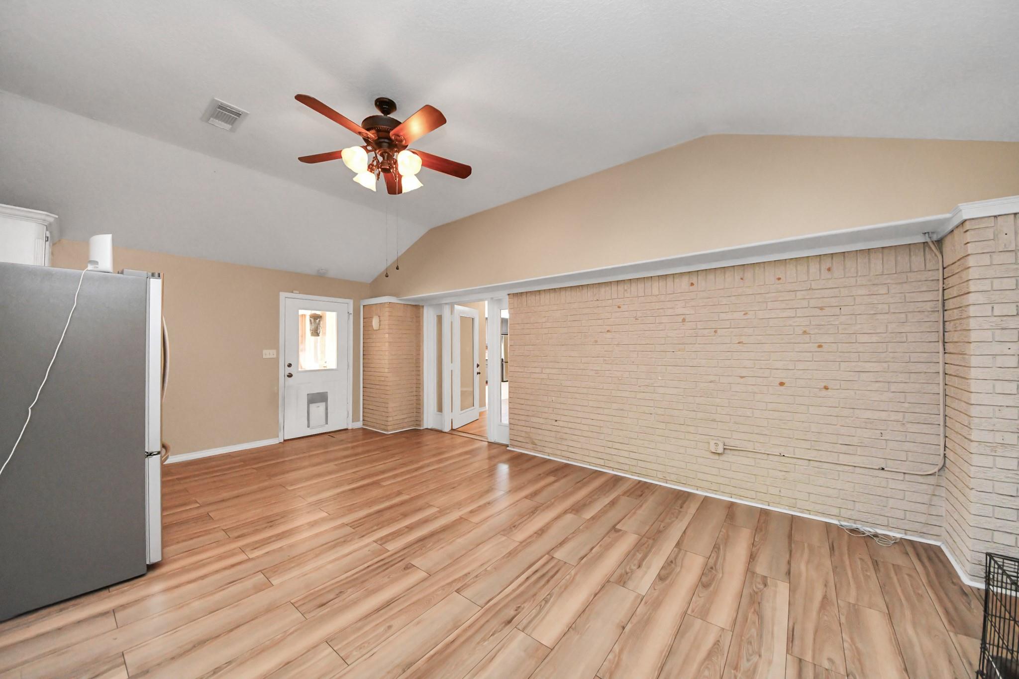 313 Linden Lane