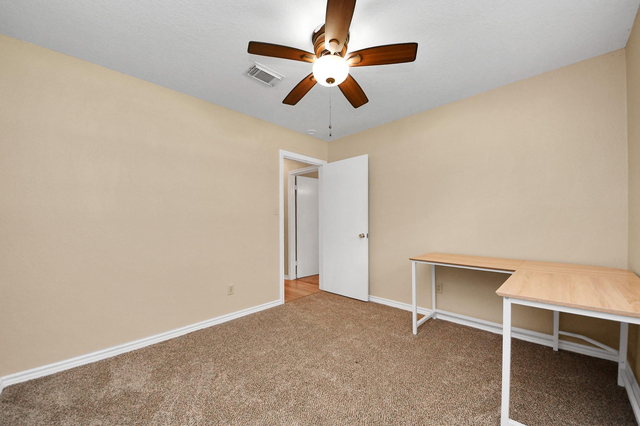 313 Linden Lane