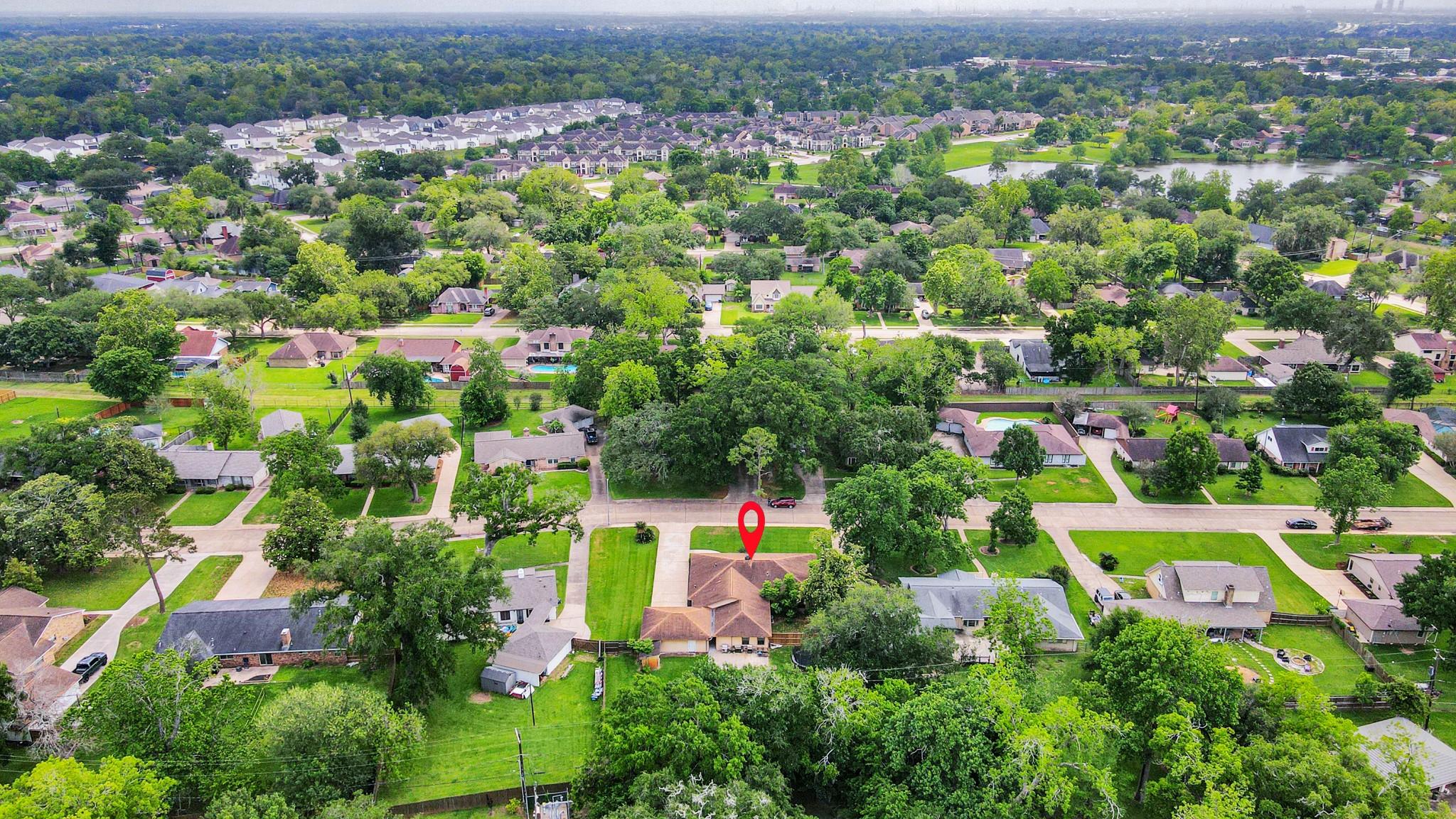313 Linden Lane