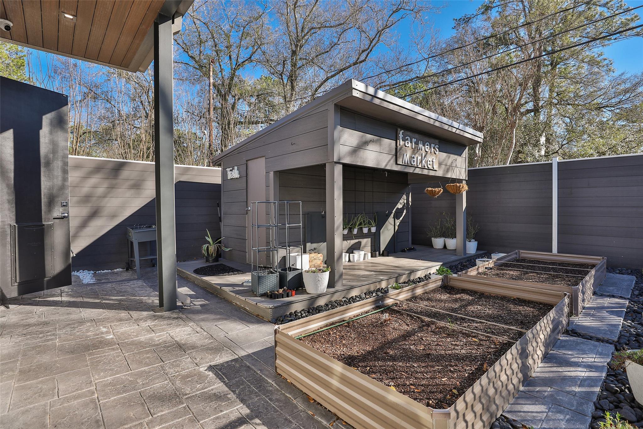 11905 Barryknoll Lane