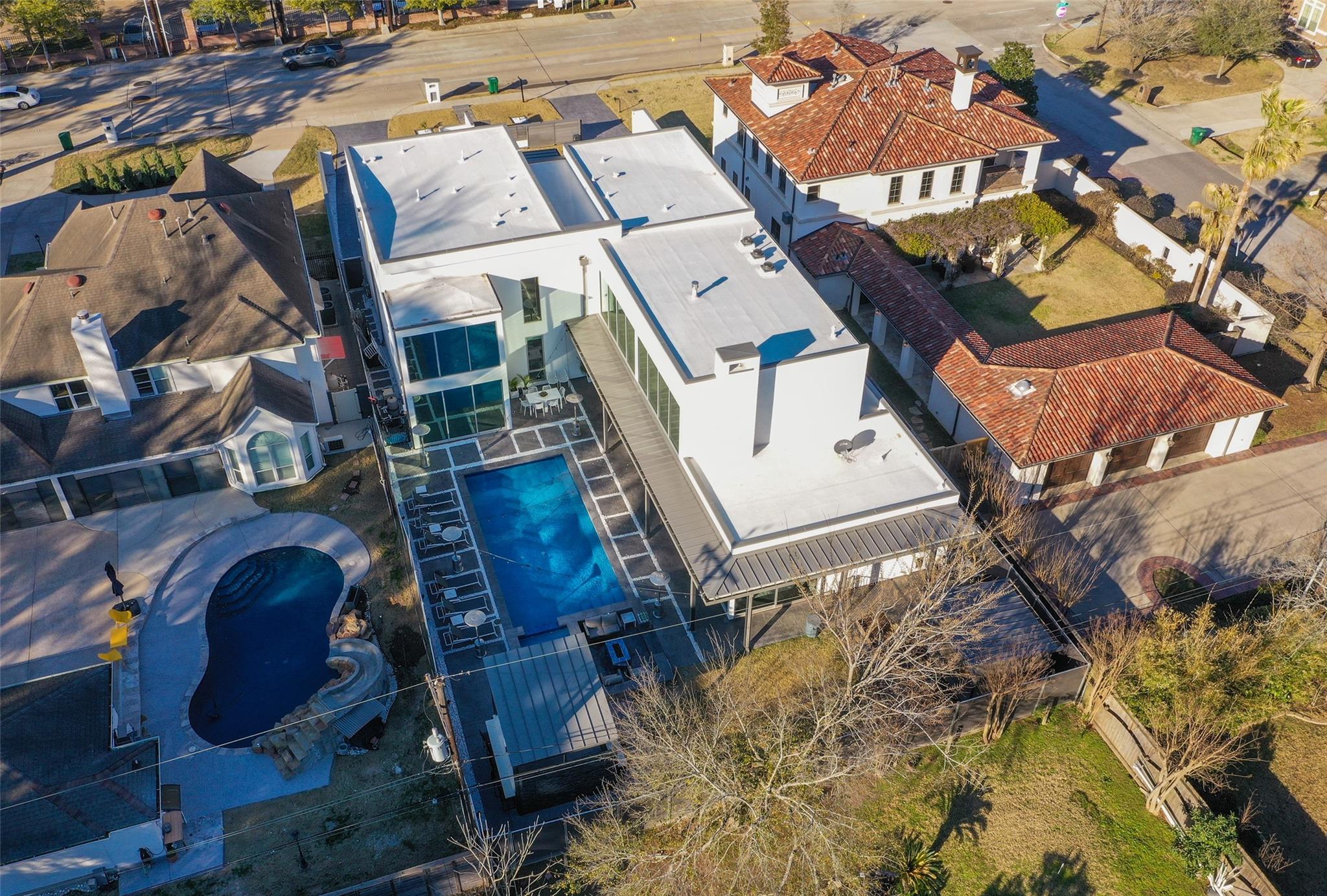 11905 Barryknoll Lane