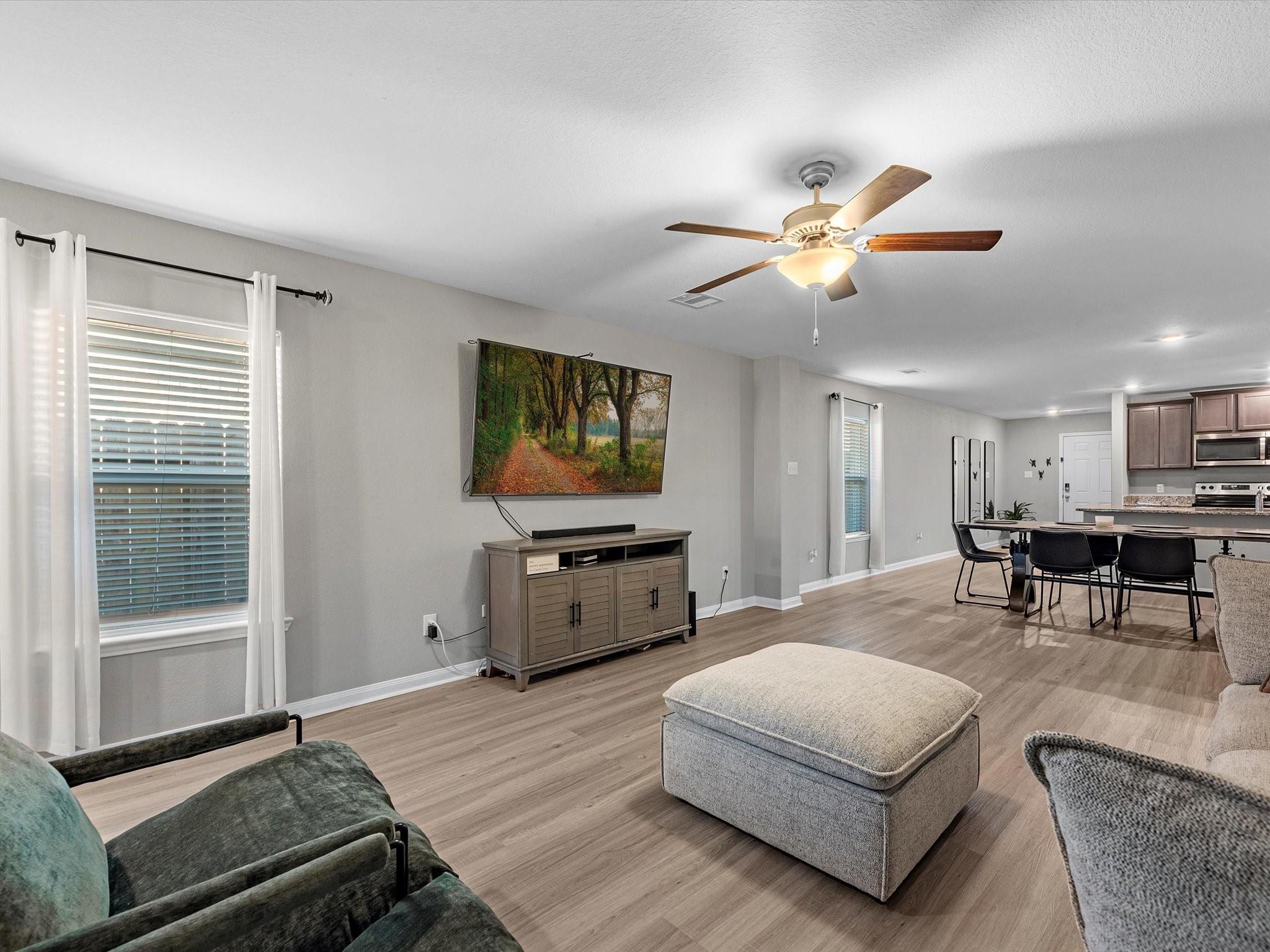 6239 El Platino Drive