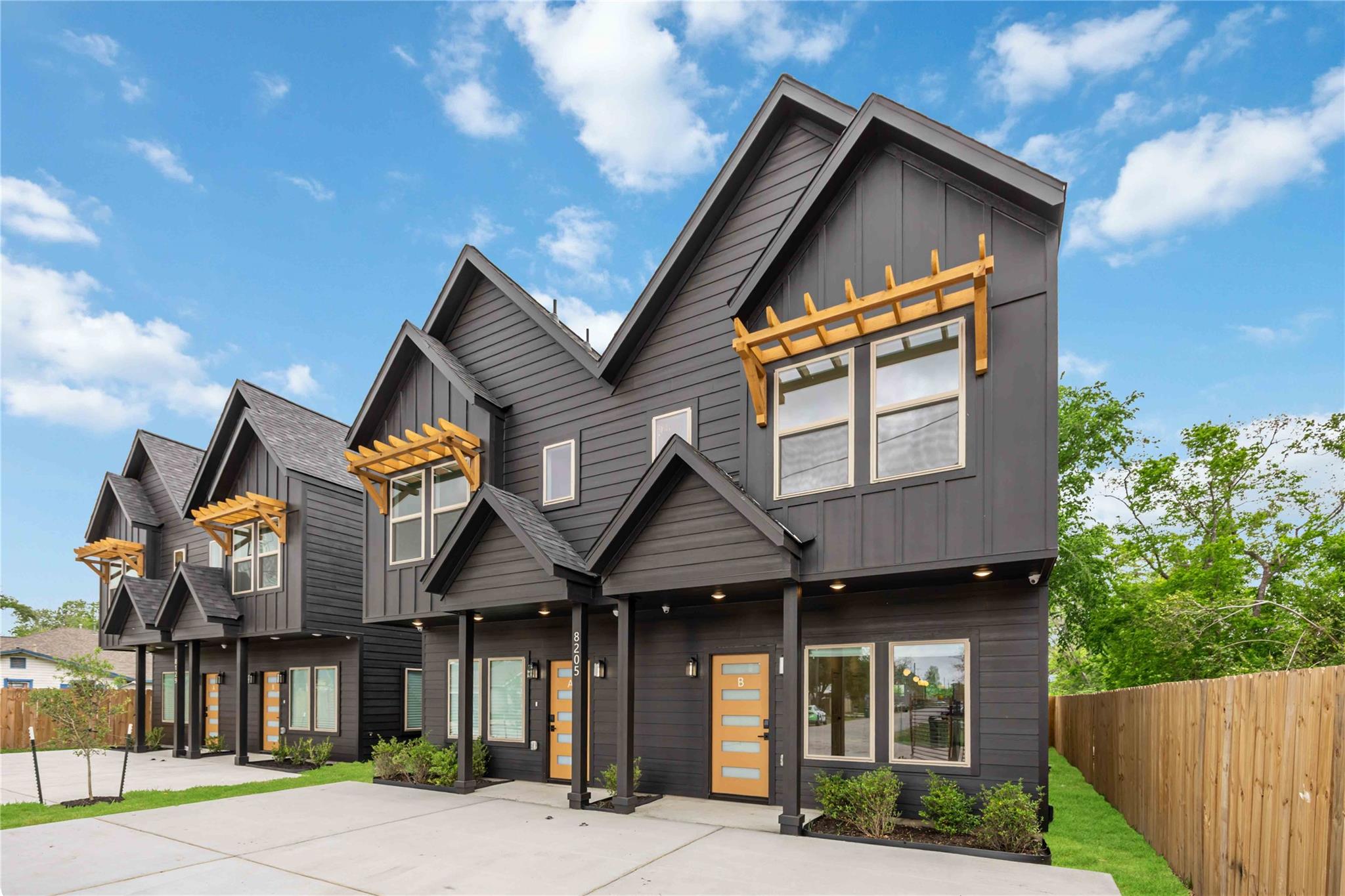 8129 Safebuy Street Unit: A/B