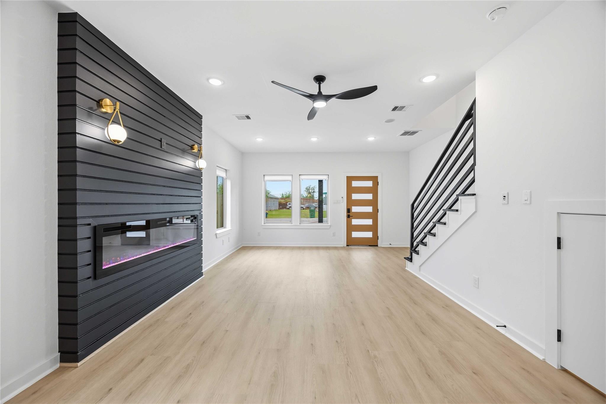 8129 Safebuy Street Unit: A/B