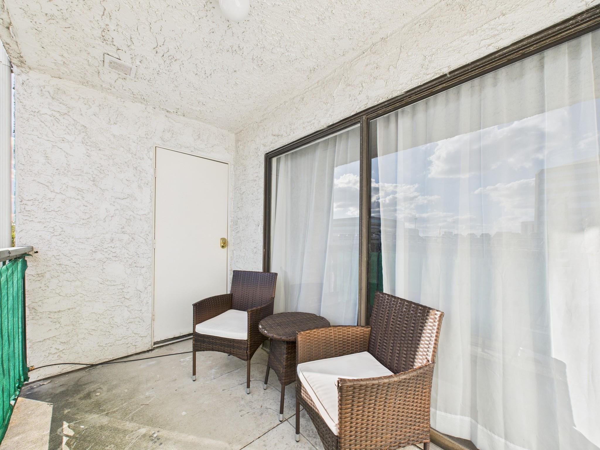 2814 S Bartell Drive # 32