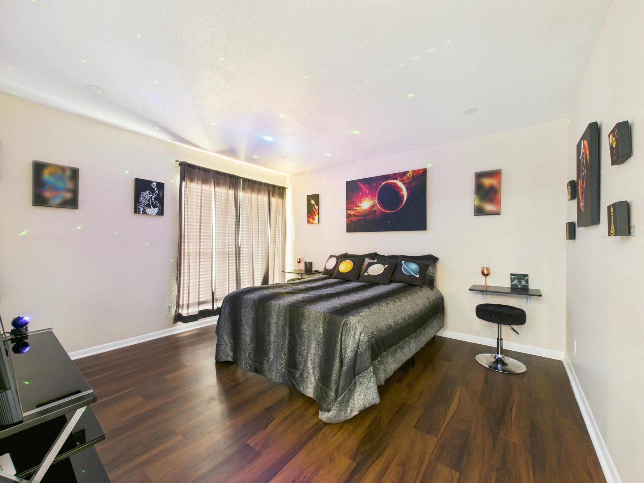 2814 S Bartell Drive # 32