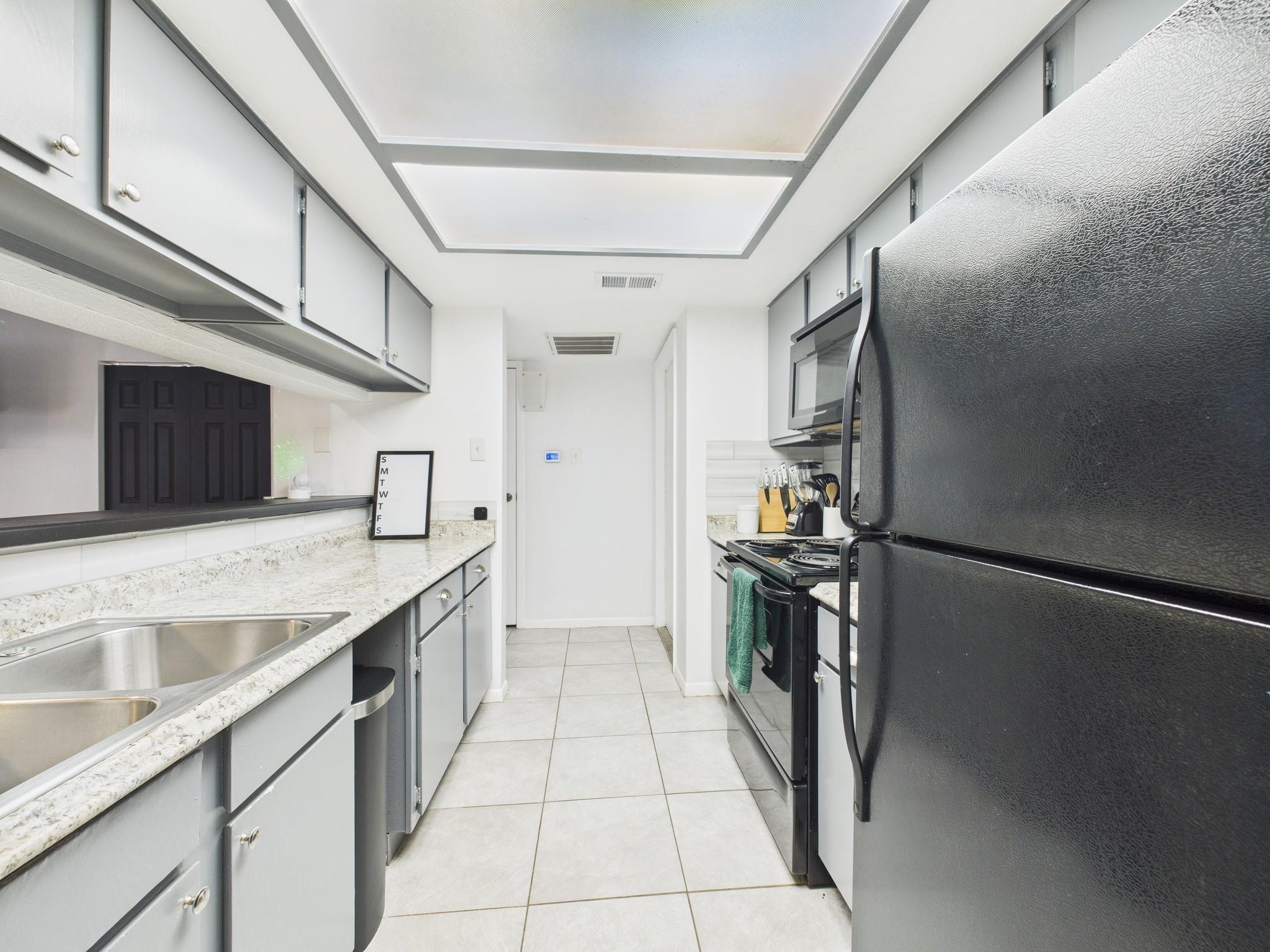 2814 S Bartell Drive # 32