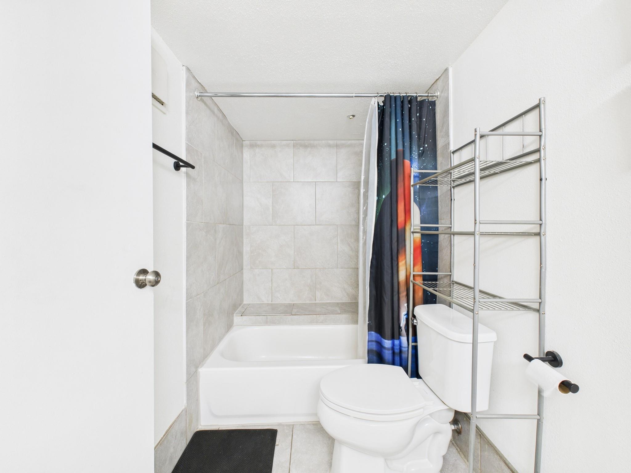 2814 S Bartell Drive # 32